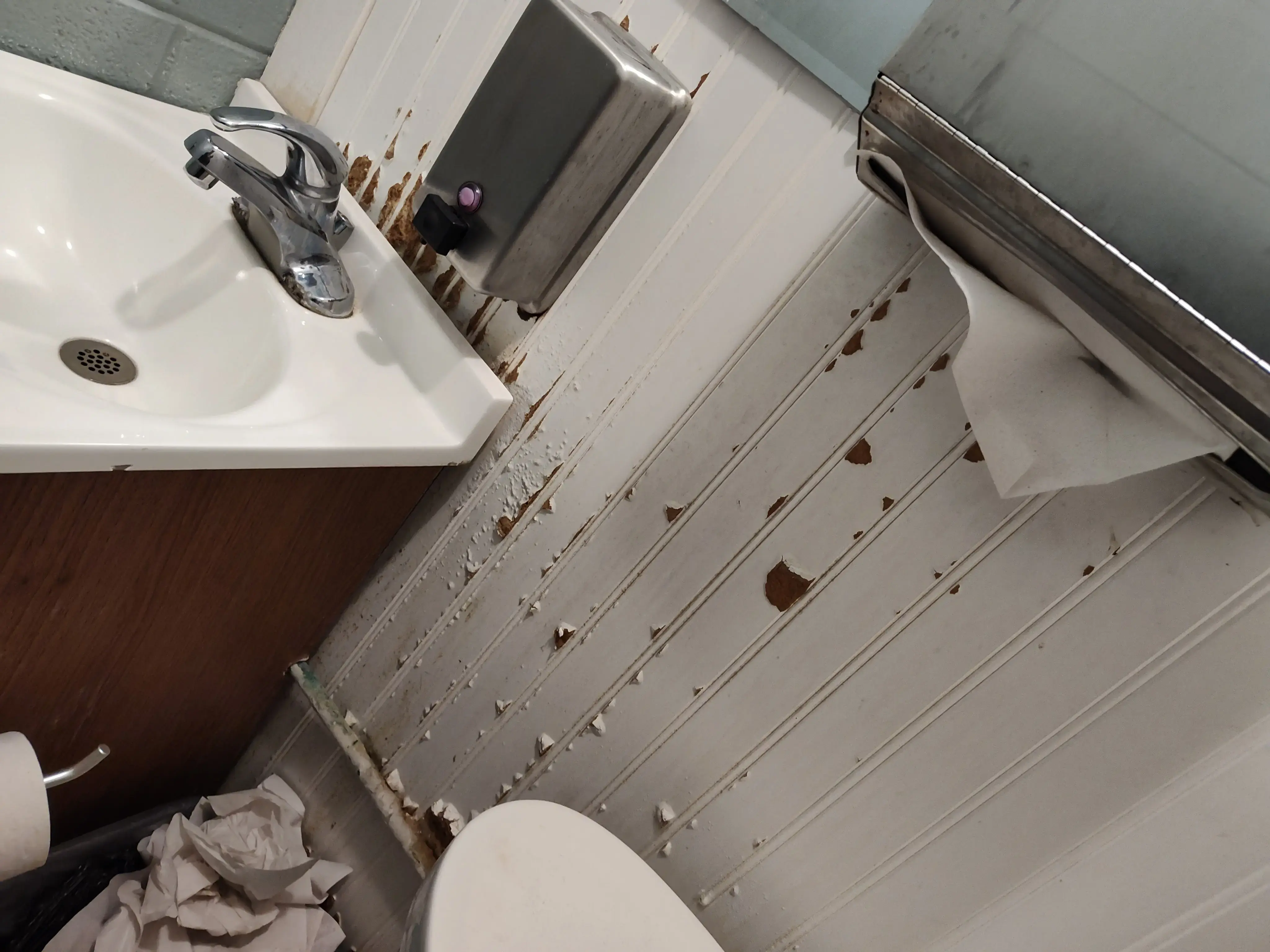 Waverly Point Laundry - Image 18