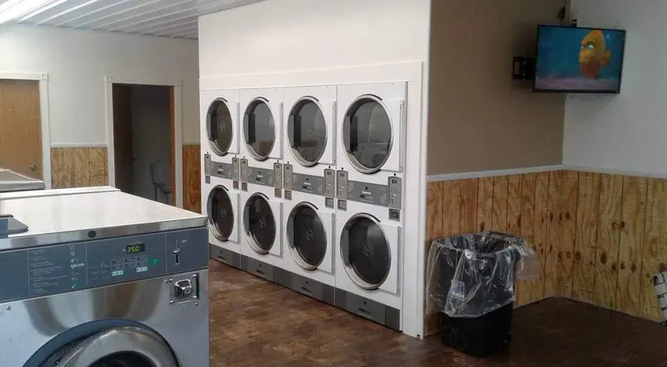 Wayland Ripples Laundromat - Image 1