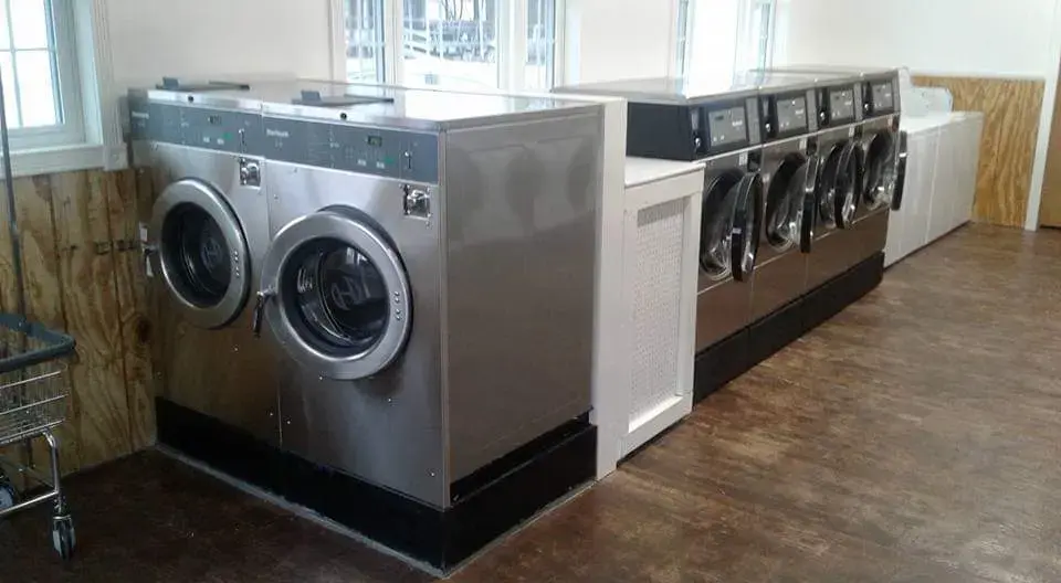 Wayland Ripples Laundromat - Image 4