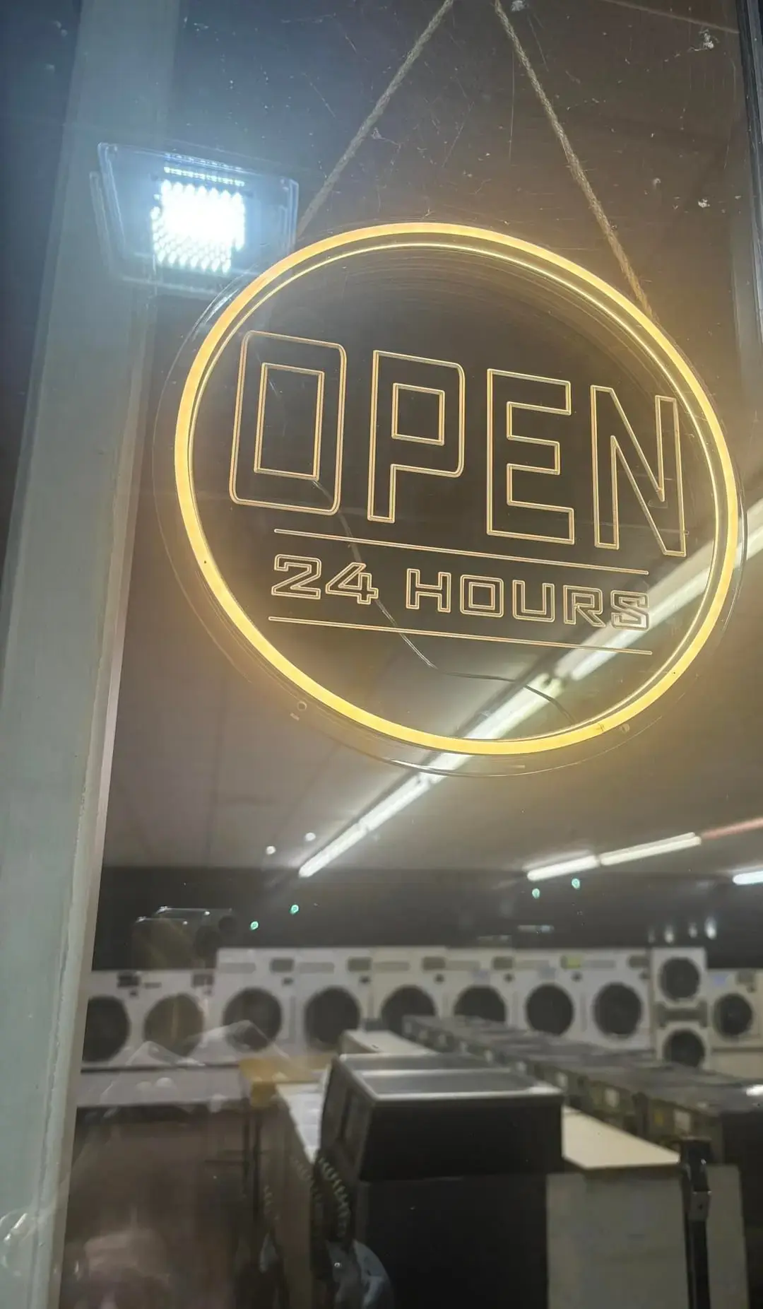 Waynesboro Laundry Room thumbnail 2