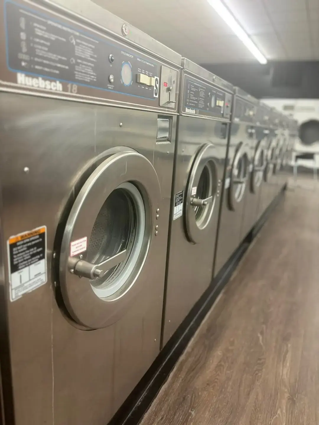 Waynesboro Laundry Room thumbnail 5