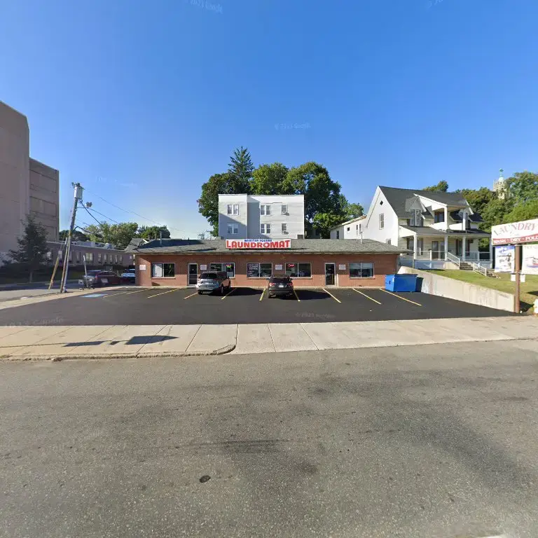 Webster Square Laundry - Image 10