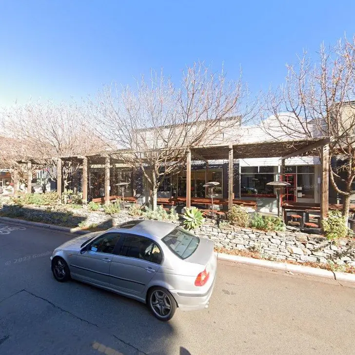 Webtown Drycleaners thumbnail 5