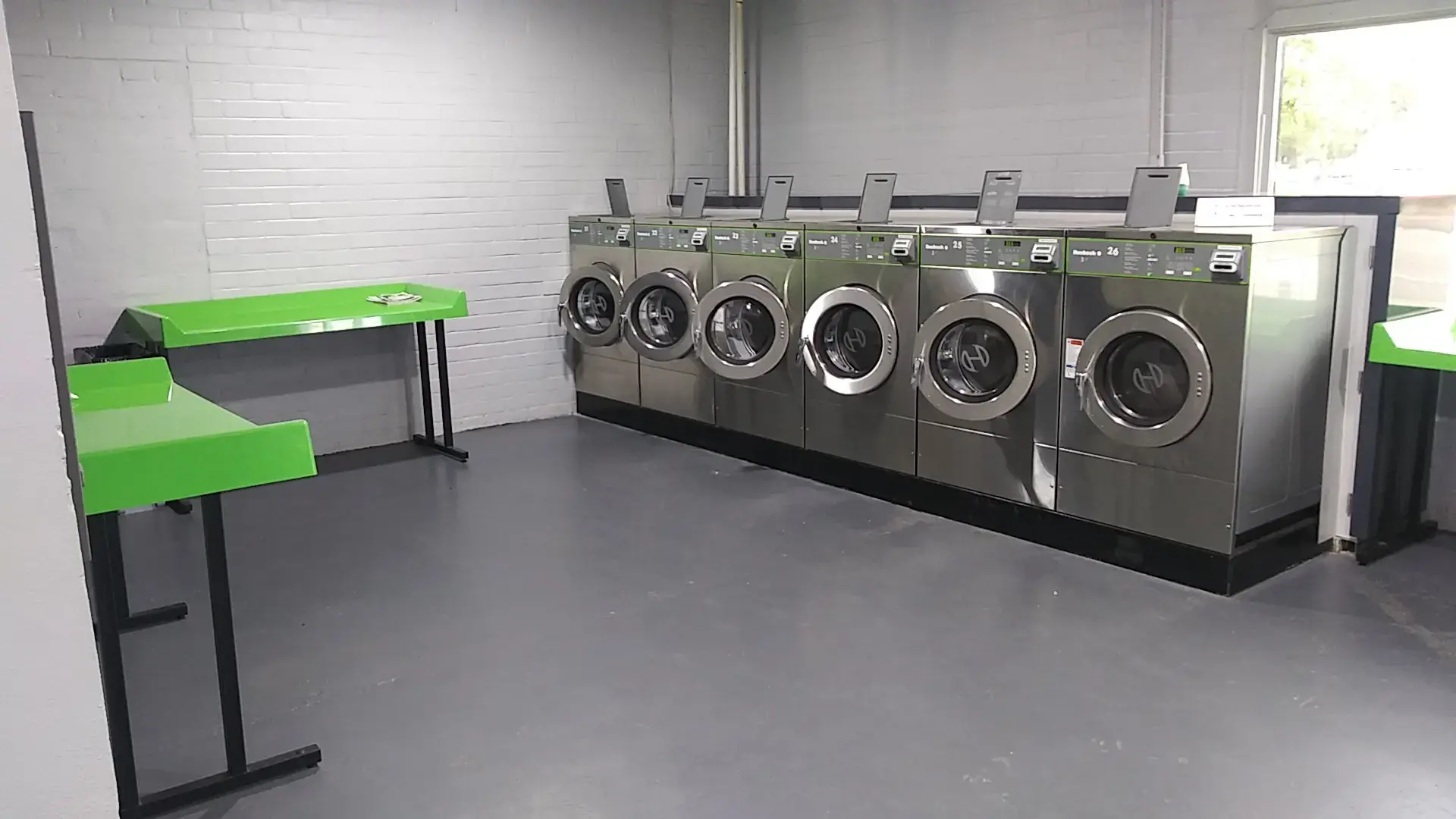 Webz Washateria thumbnail 11