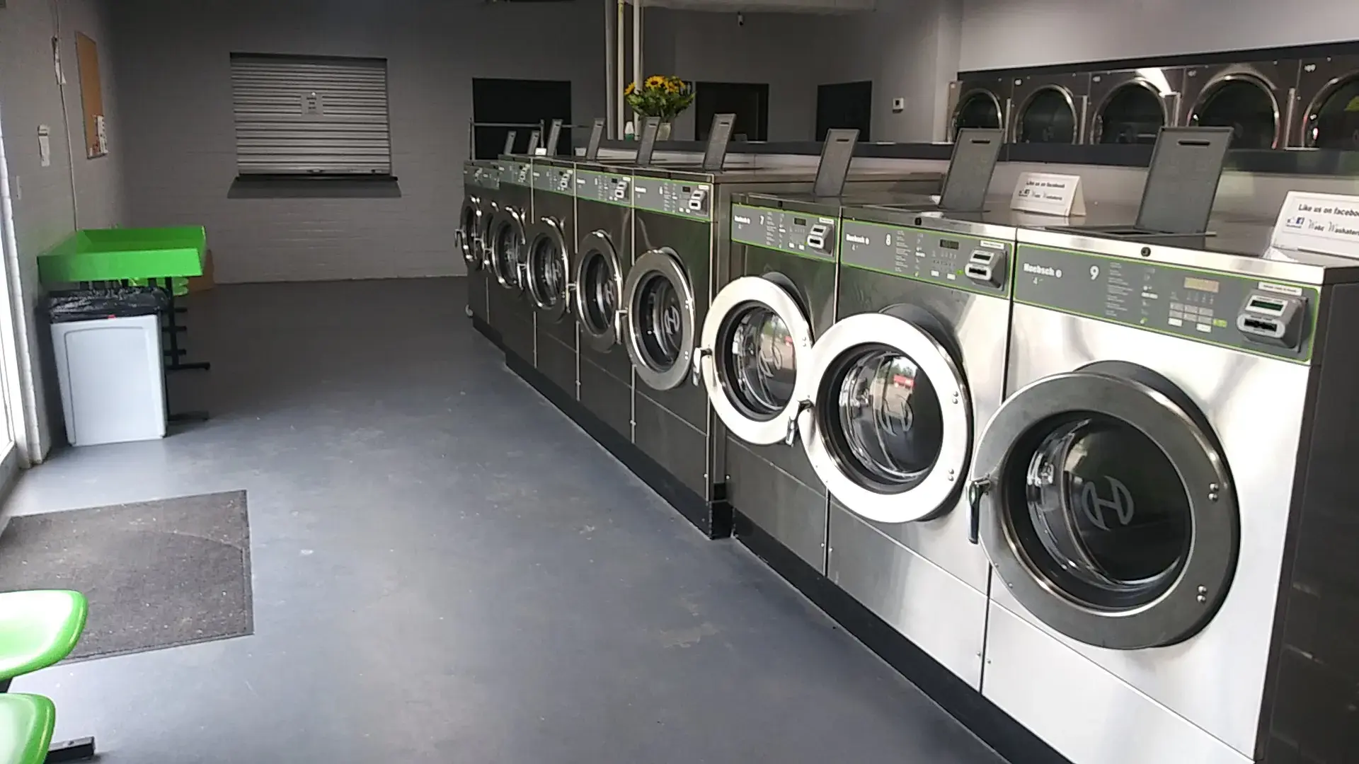 Webz Washateria thumbnail 2