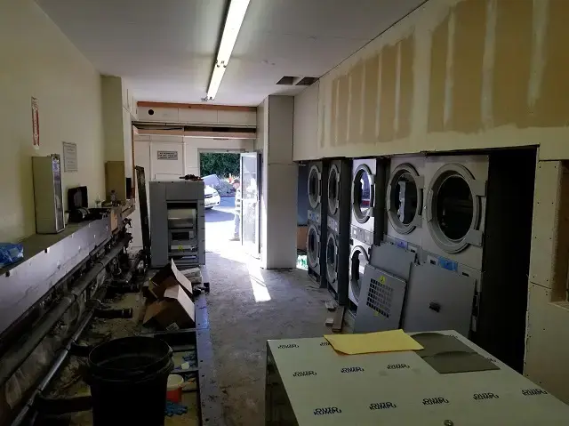 Wedgwood Laundromat - Image 6