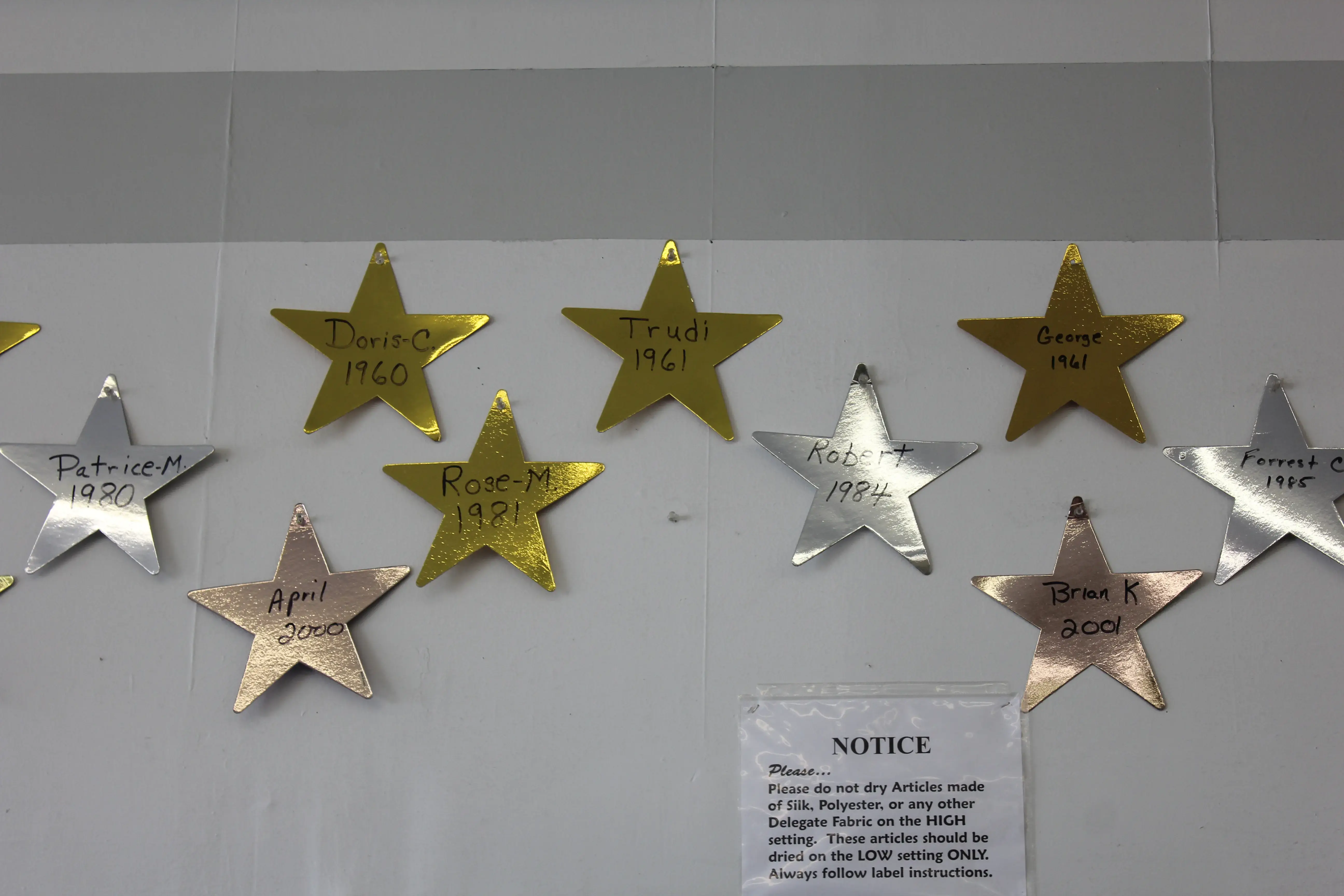 Weldon's Berlin Laundromat - Image 4