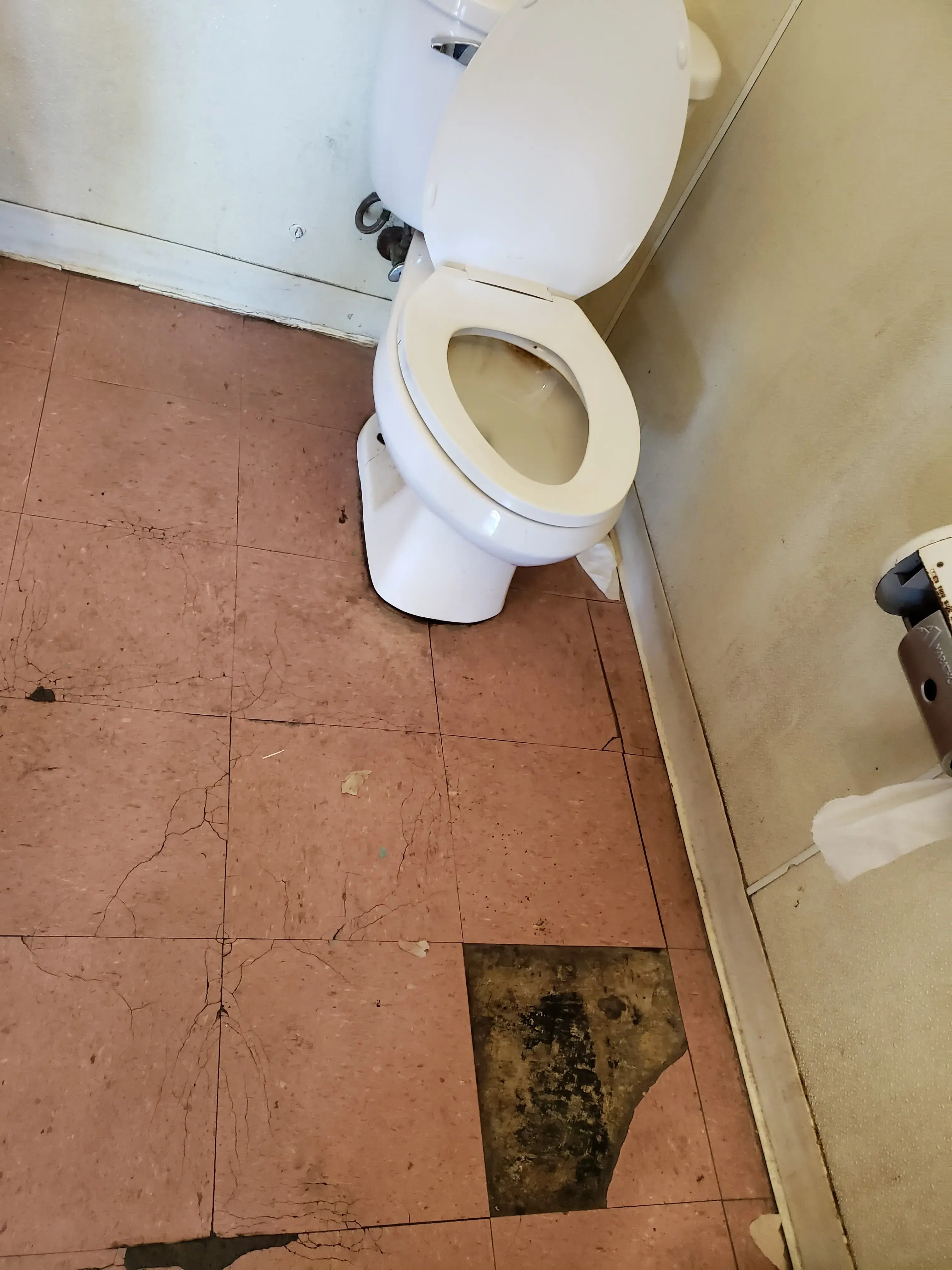 Weldon's Laundromat thumbnail 14