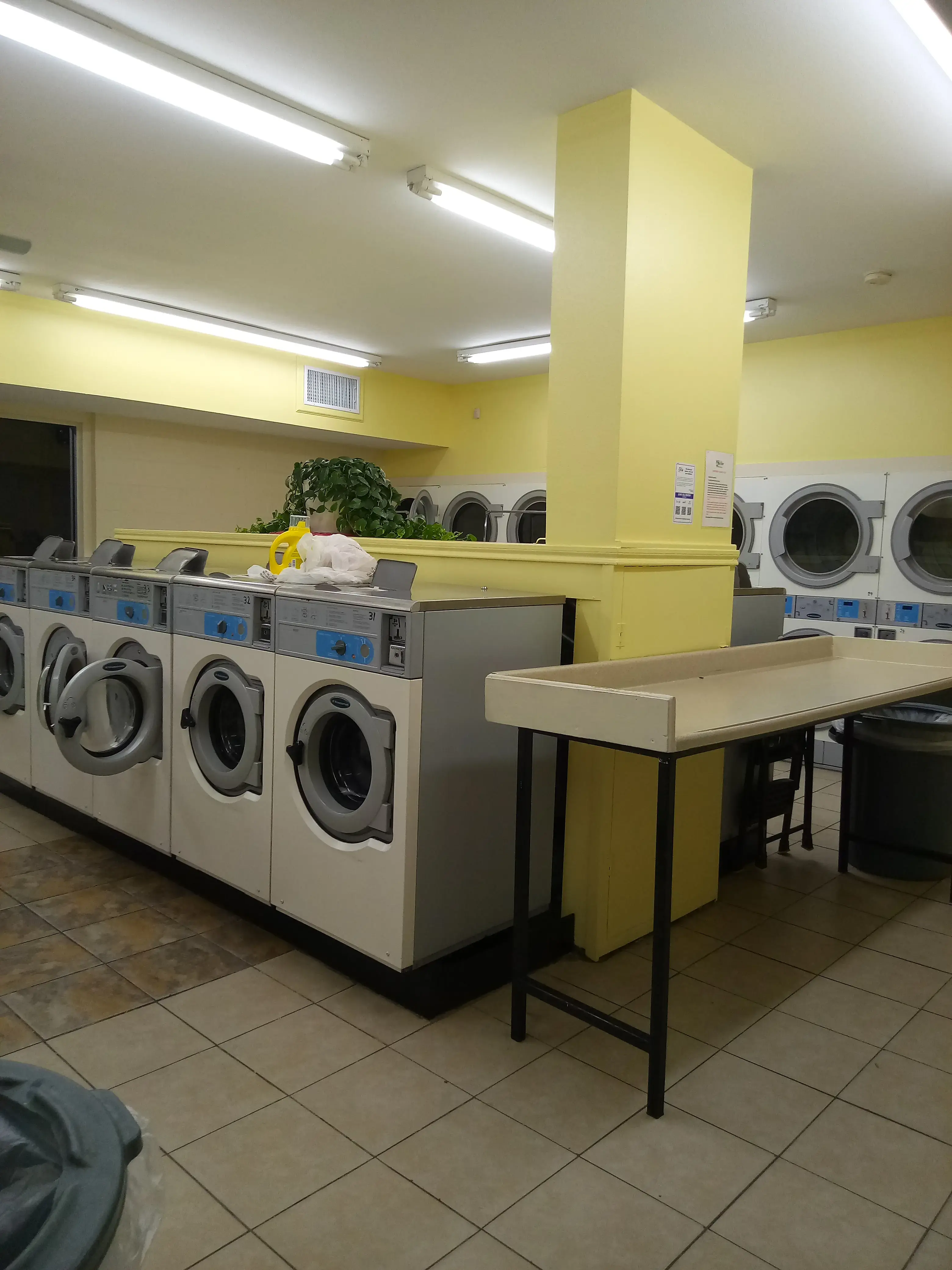 We'll Wash Laundromat - Image 2