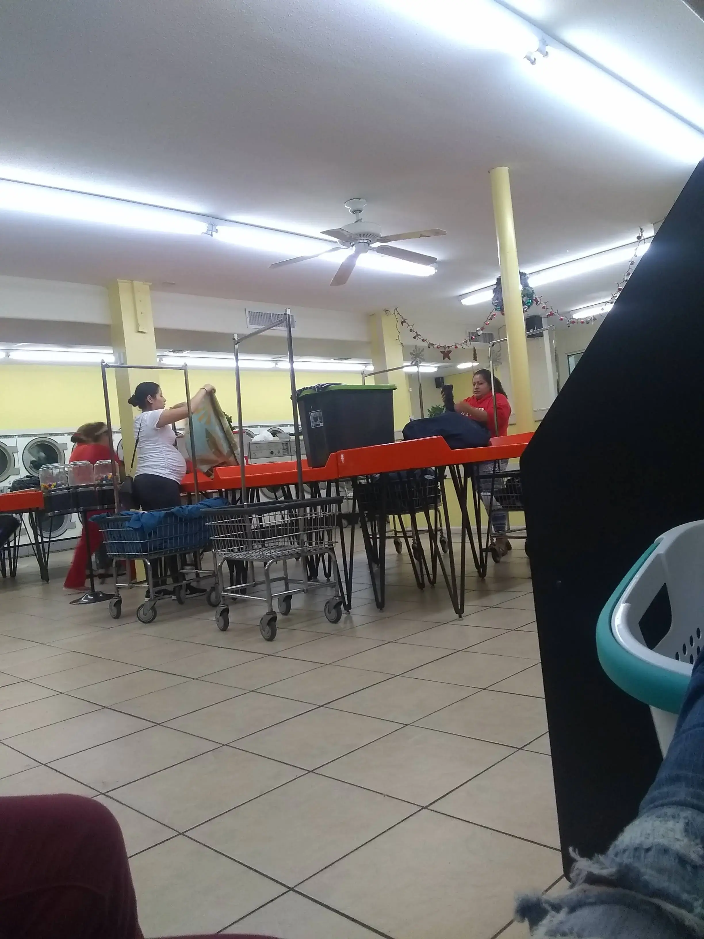 We'll Wash Laundromat thumbnail 15