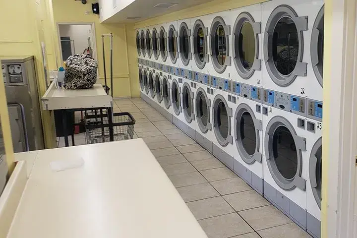 We'll Wash Laundromat thumbnail 14