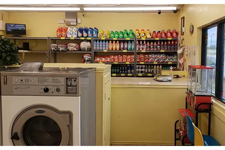 We'll Wash Laundromat - Image 8