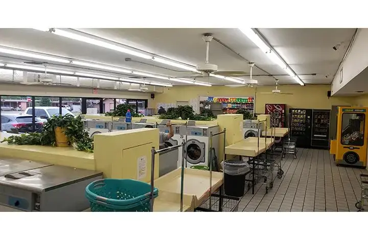 We'll Wash Laundromat - Image 3