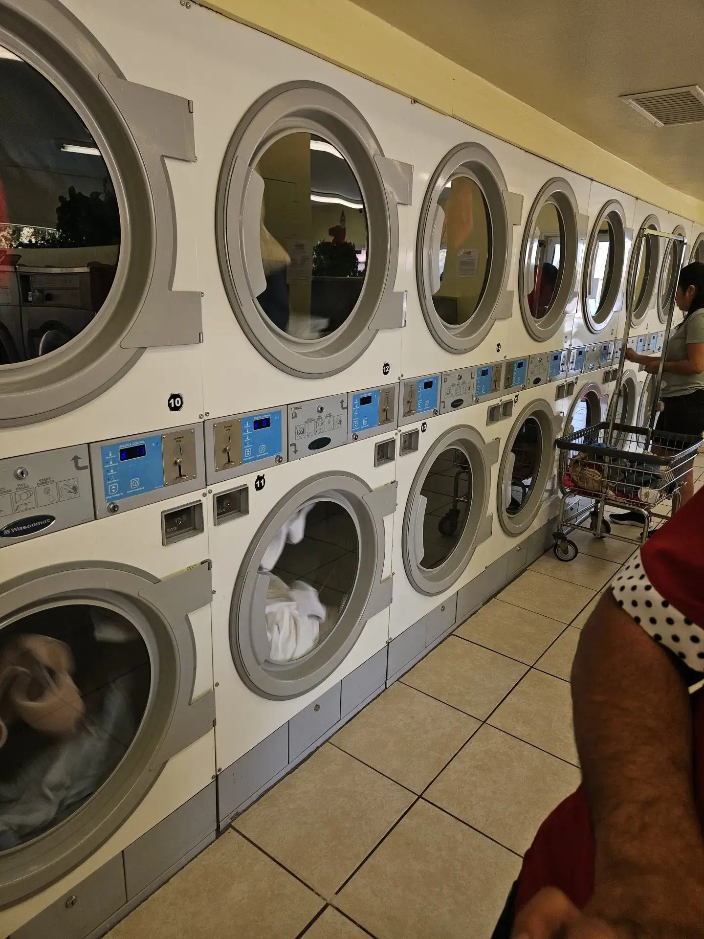 We'll Wash Laundromat - Image 3