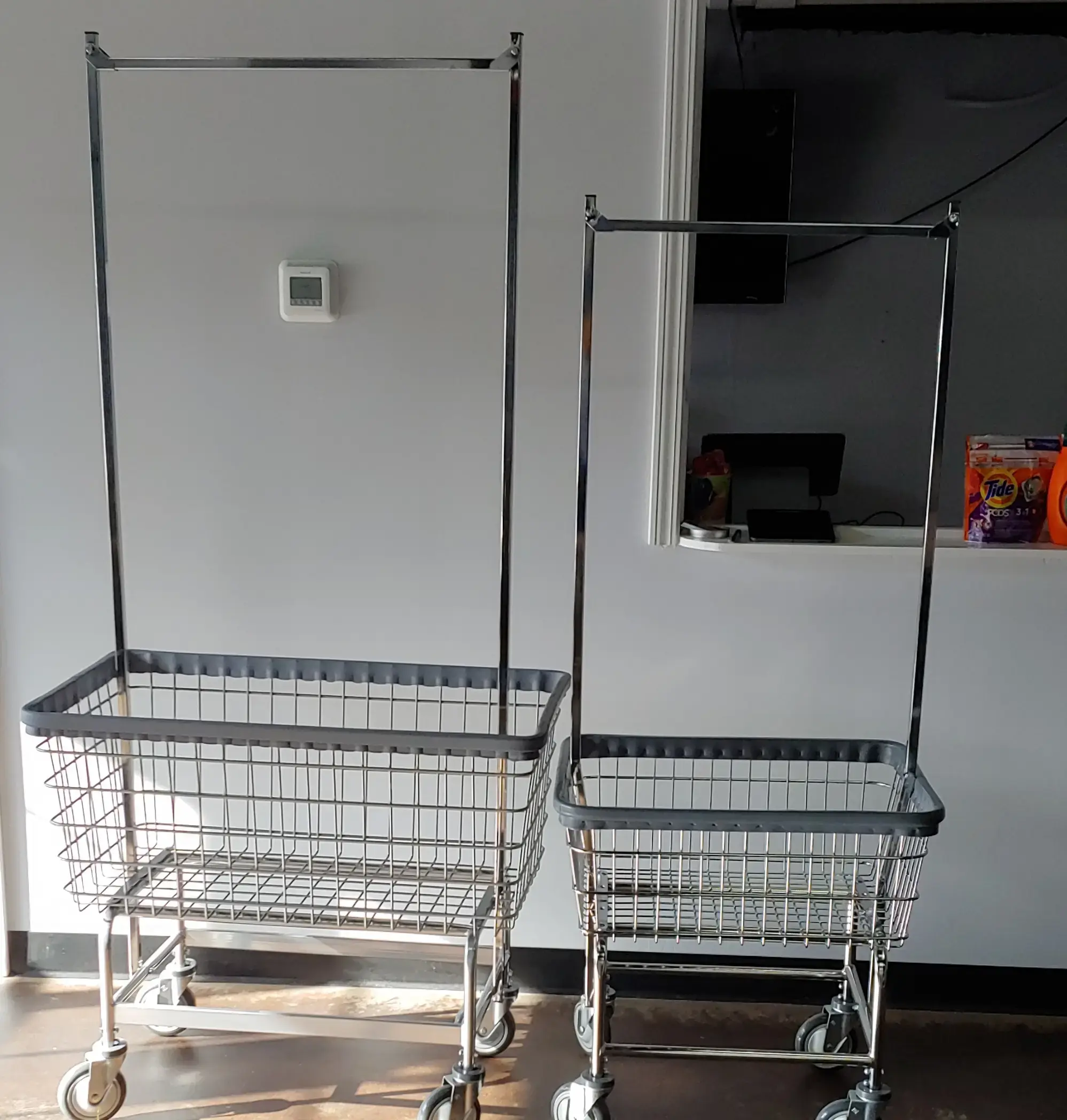 Well Wishing Coin Laundry & Wash and Fold - Image 12