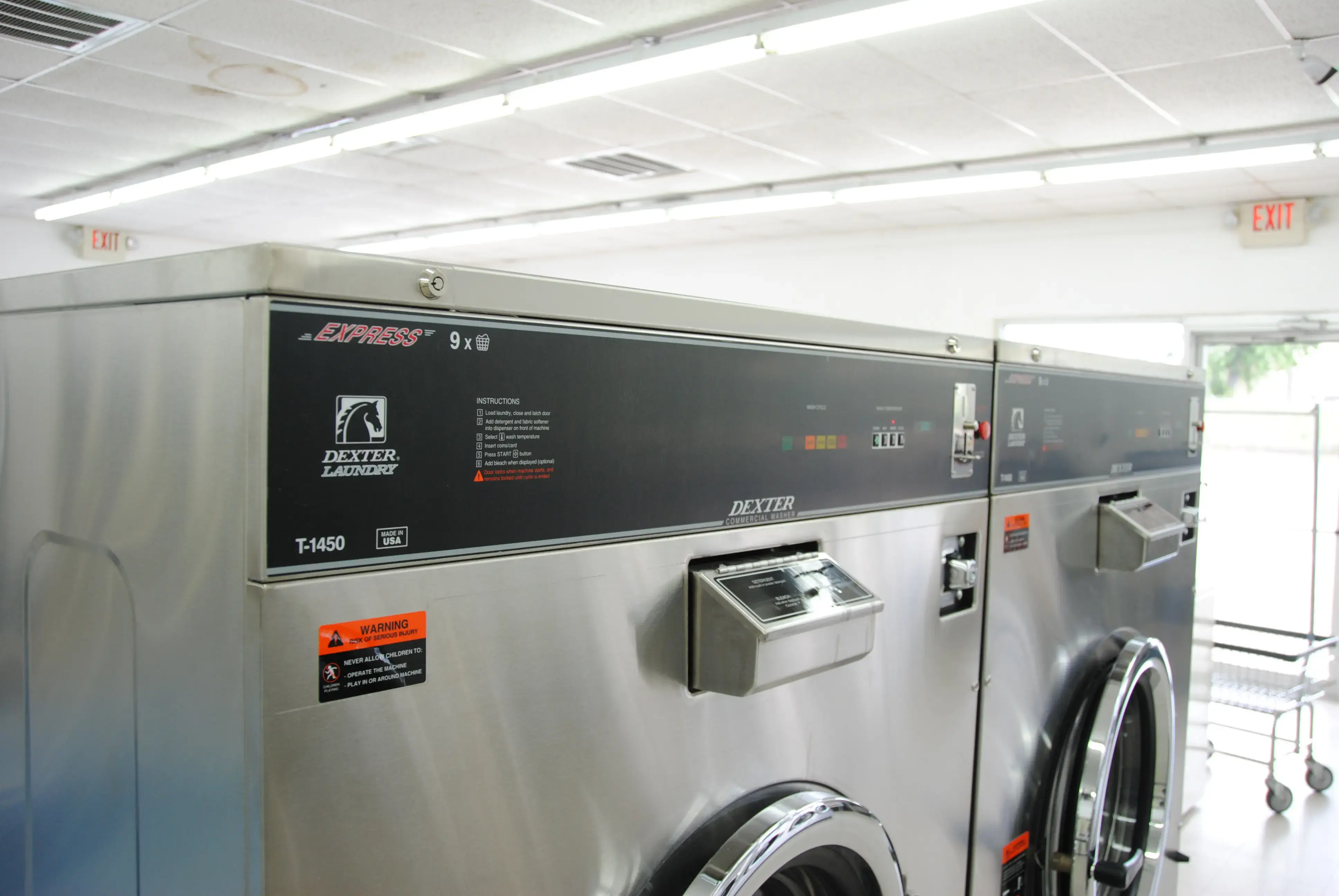 Wells Laundry 38th Street - Image 3