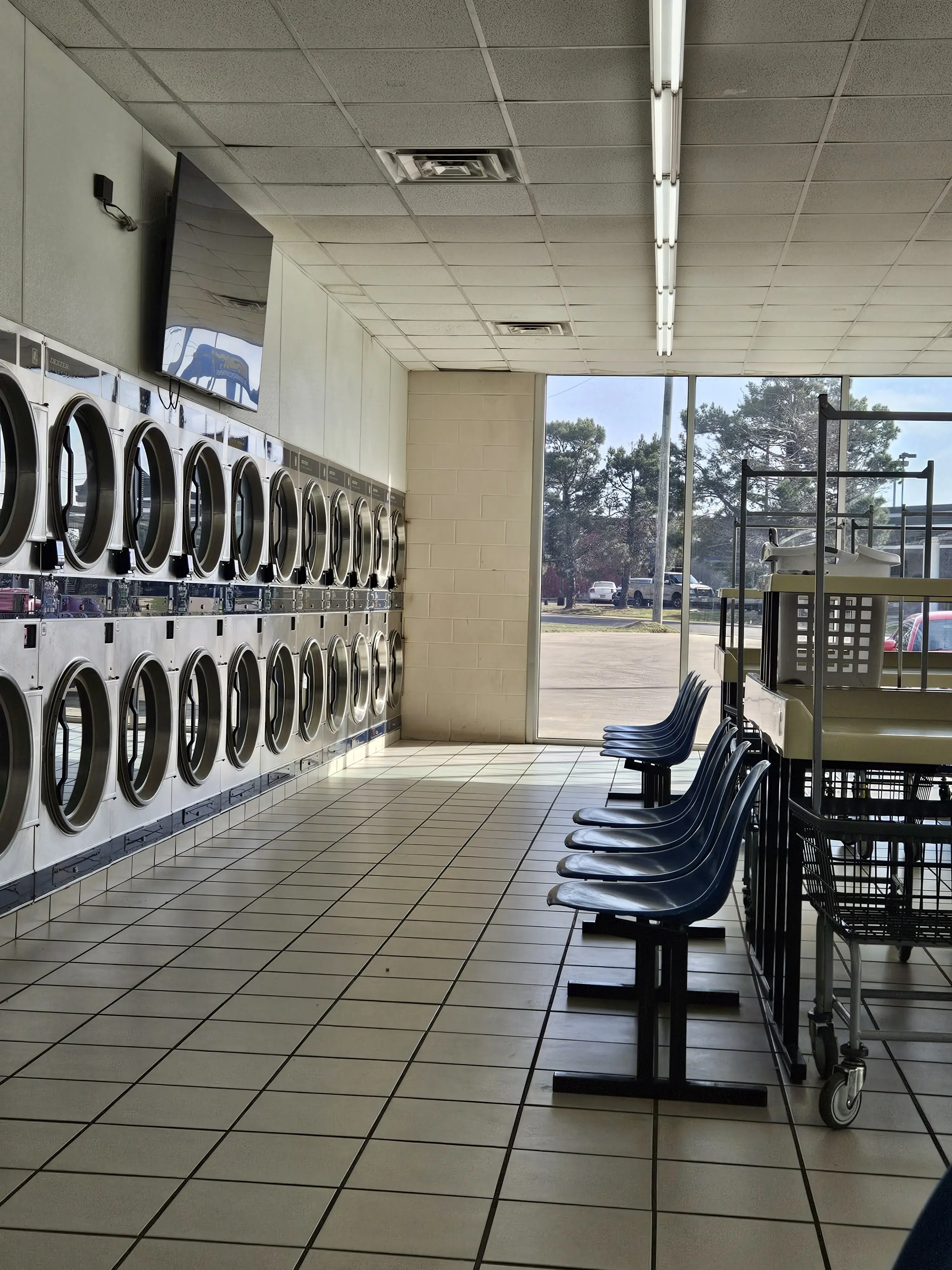 Wells Laundry Copperas Cove thumbnail 4