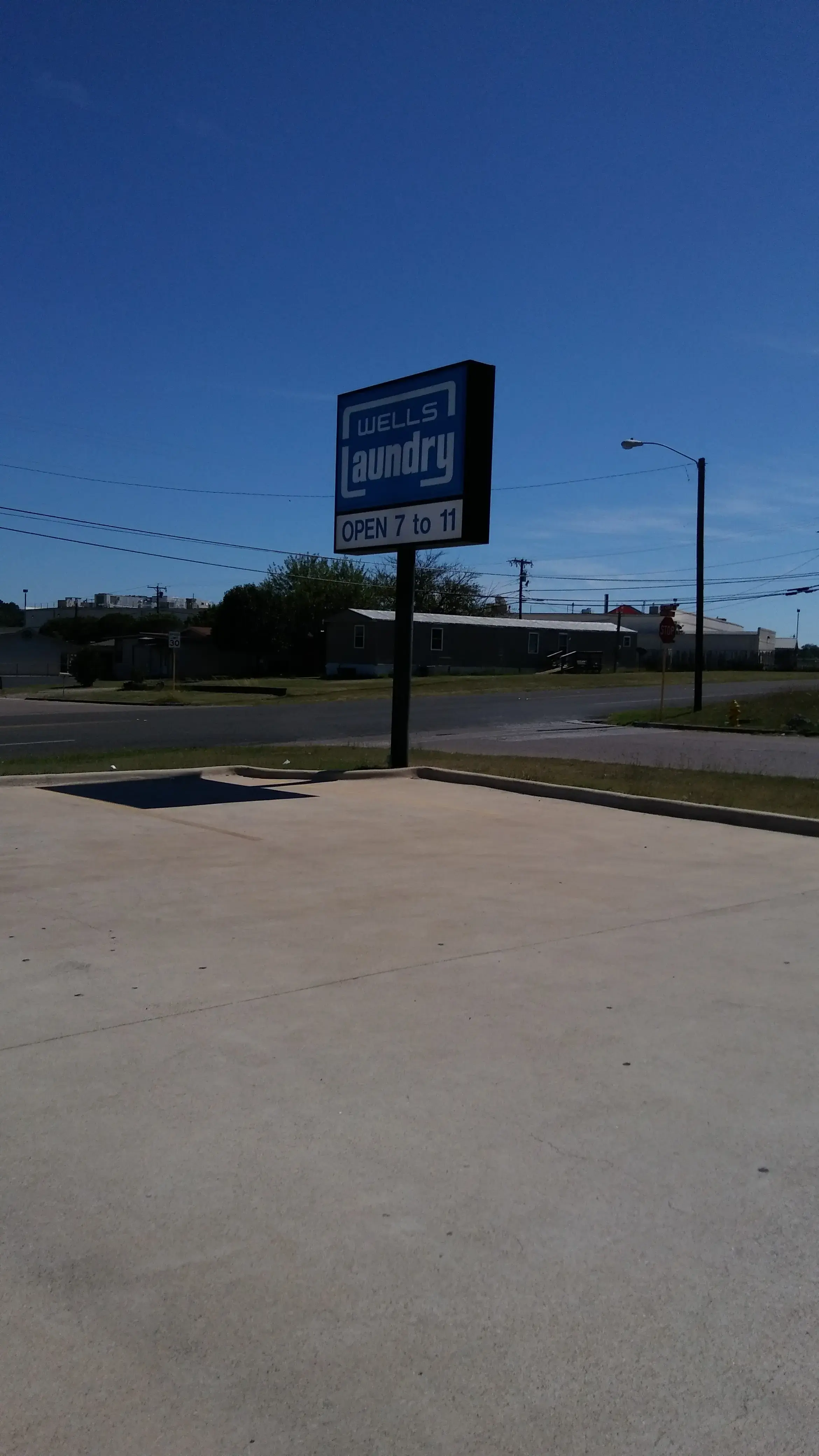 Wells Laundry Harker Heights thumbnail 10