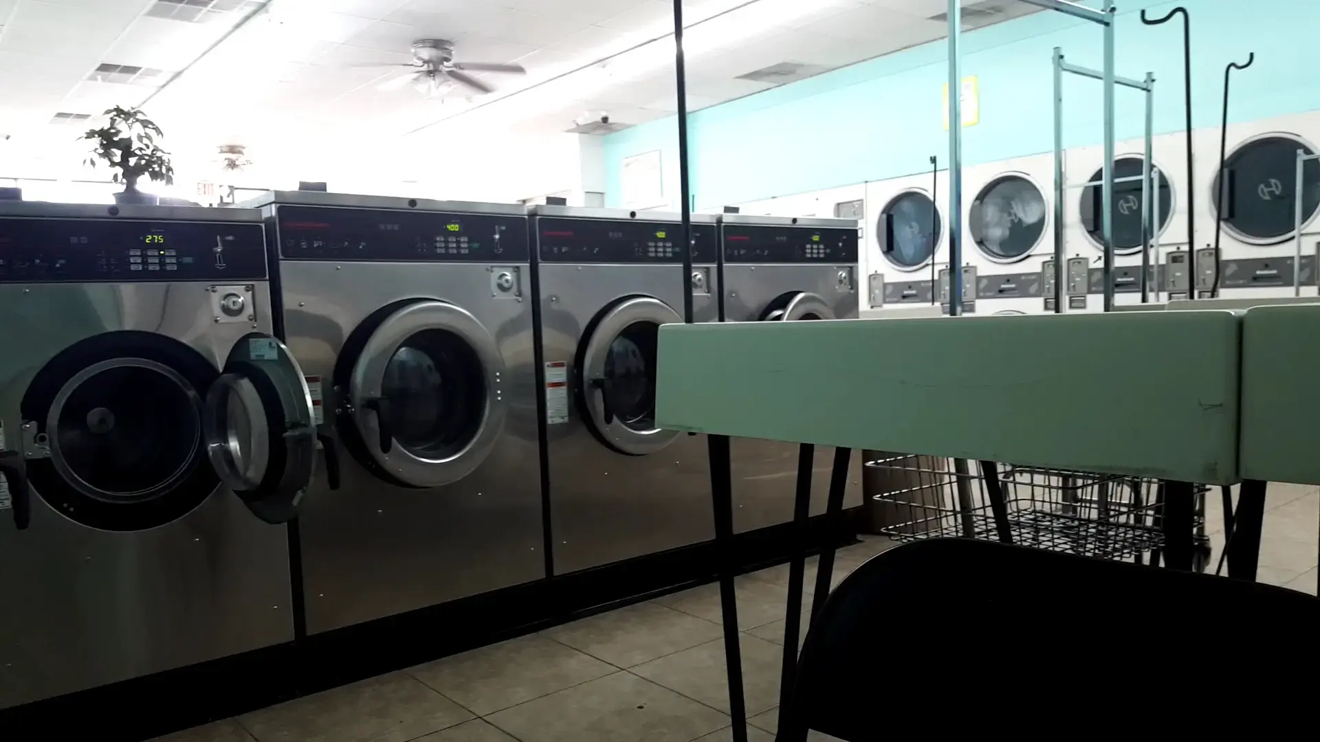 Wells Road Laundry Inc - Image 3