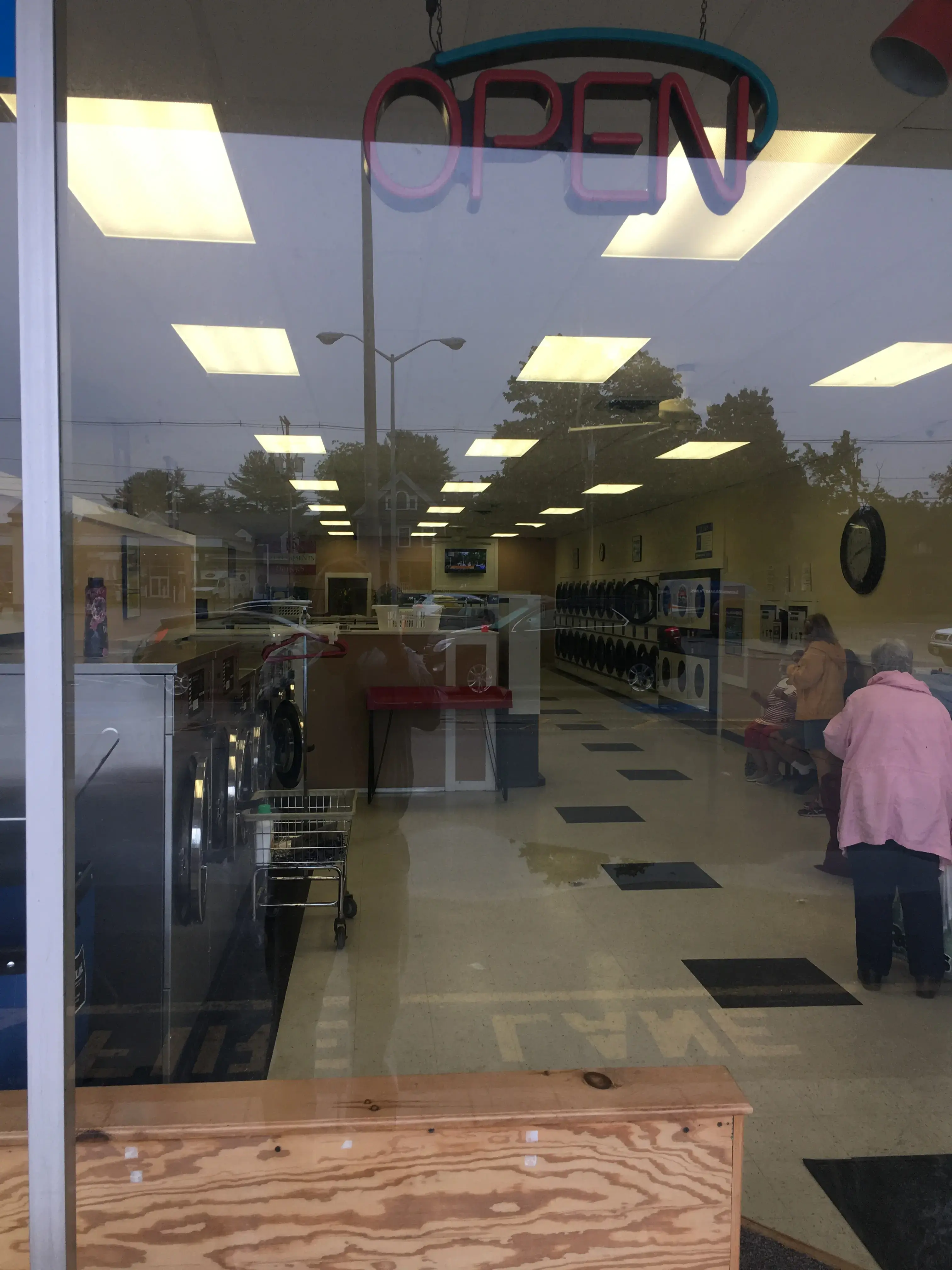 Wells Super Wash - Image 15