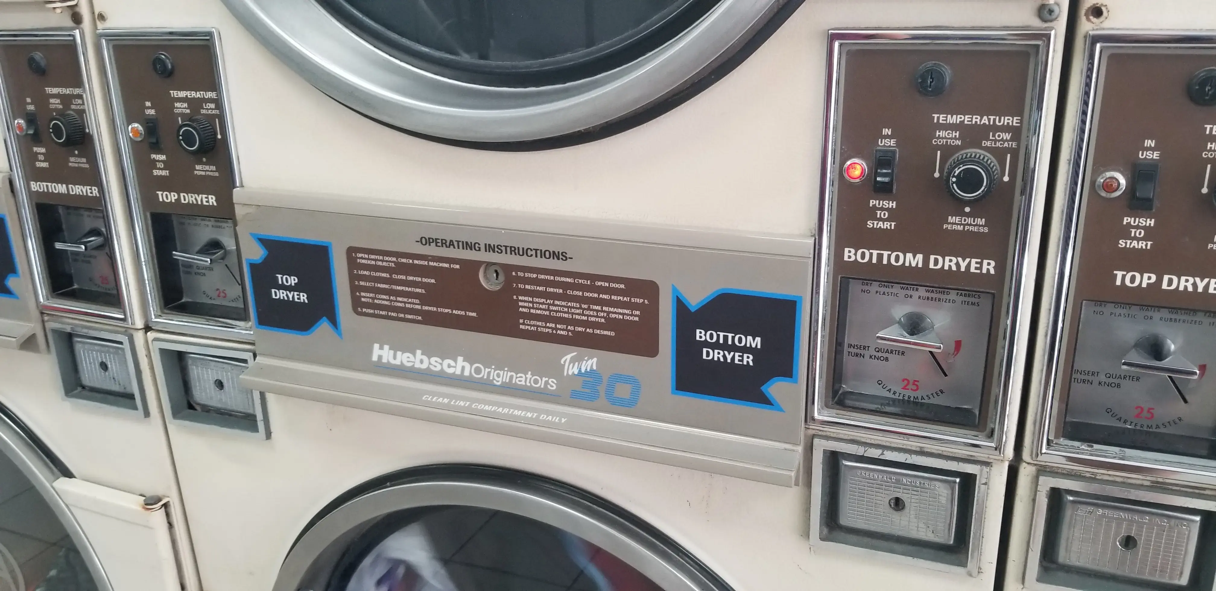 West Bird Coin Laundry thumbnail 10