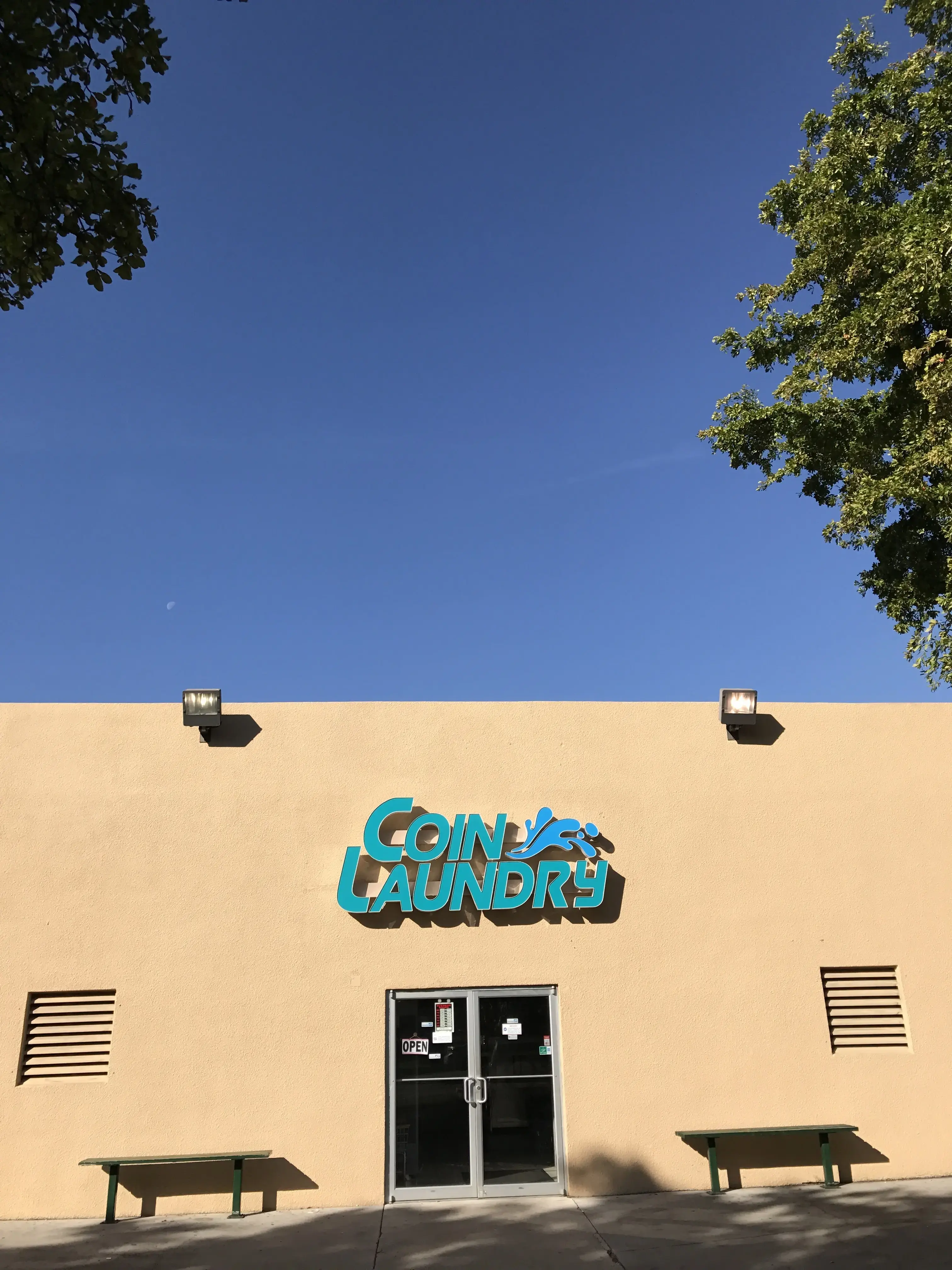 West Bird Coin Laundry thumbnail 3