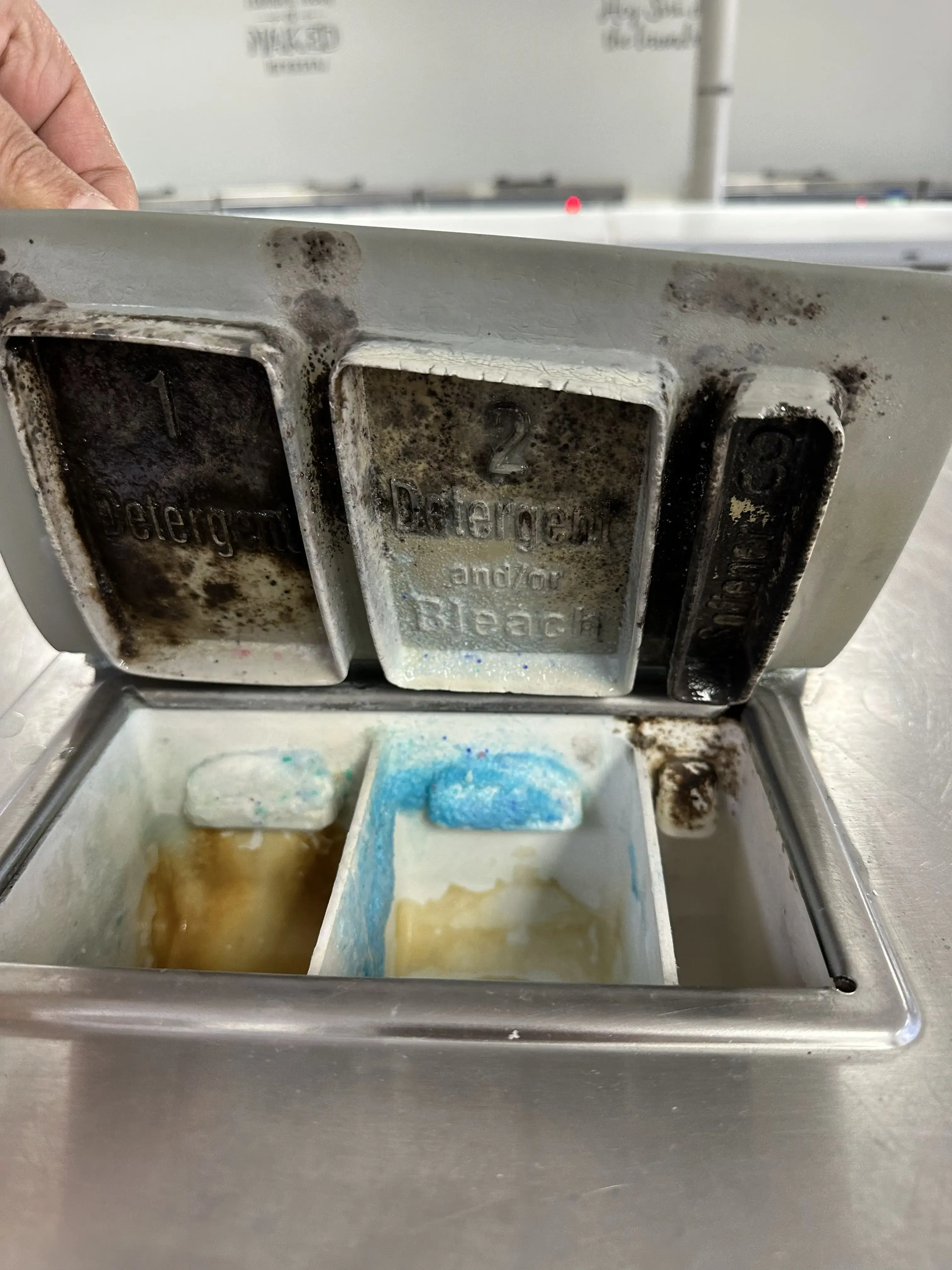 West Church Laundry - Image 9