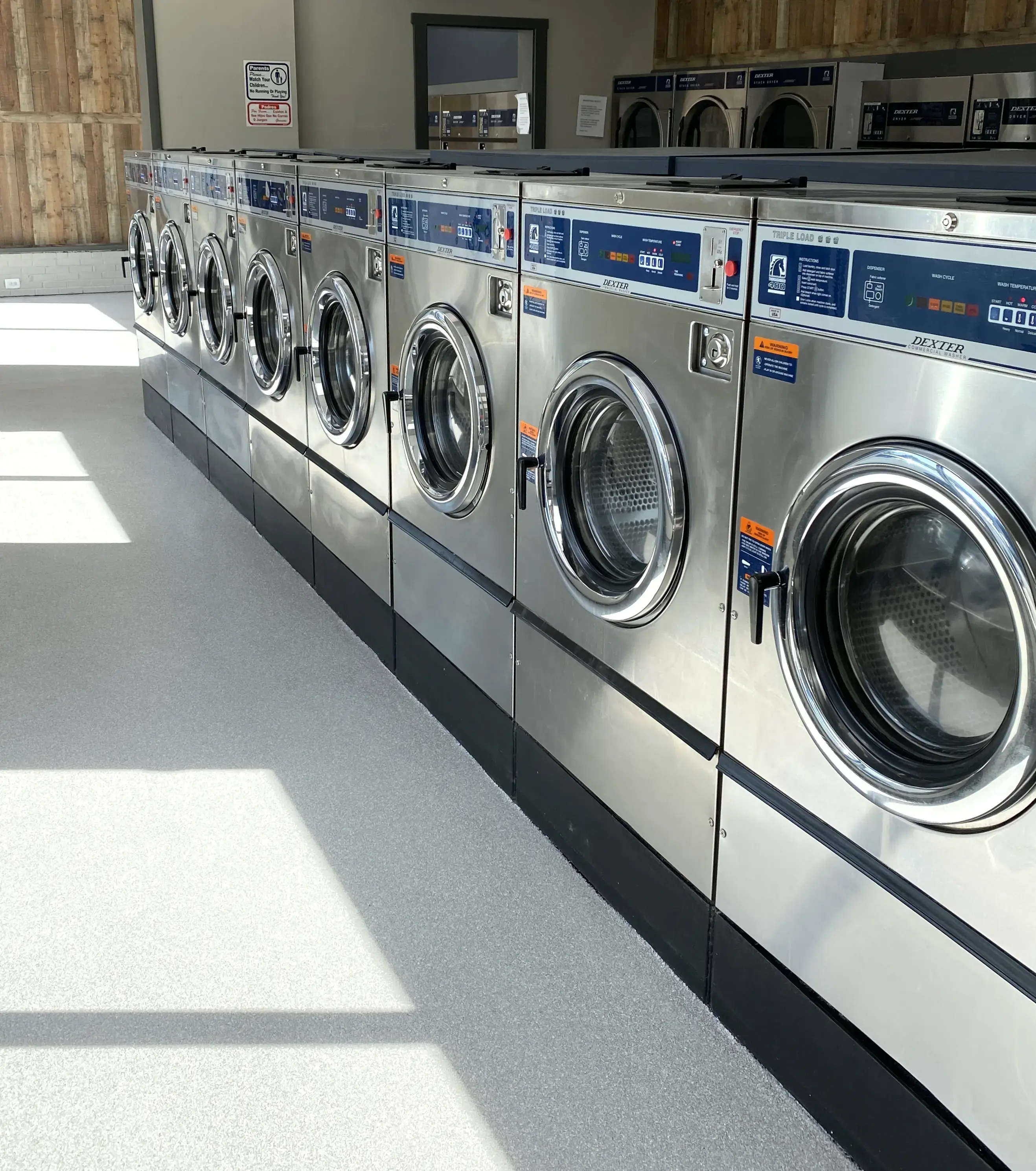 West End Laundromat thumbnail 7