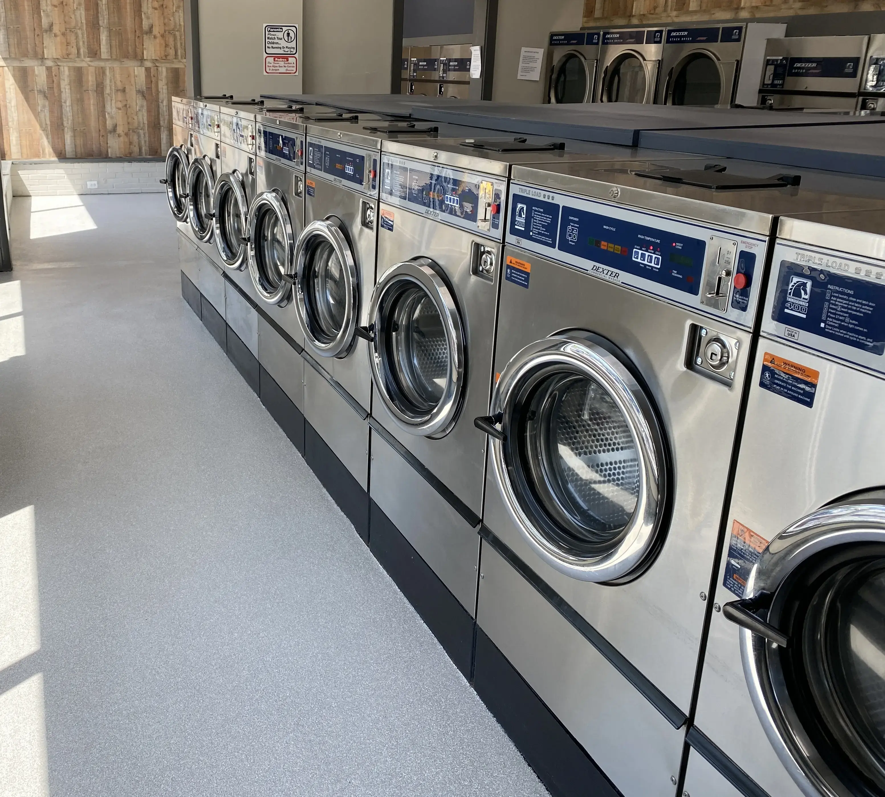 West End Laundromat thumbnail 6