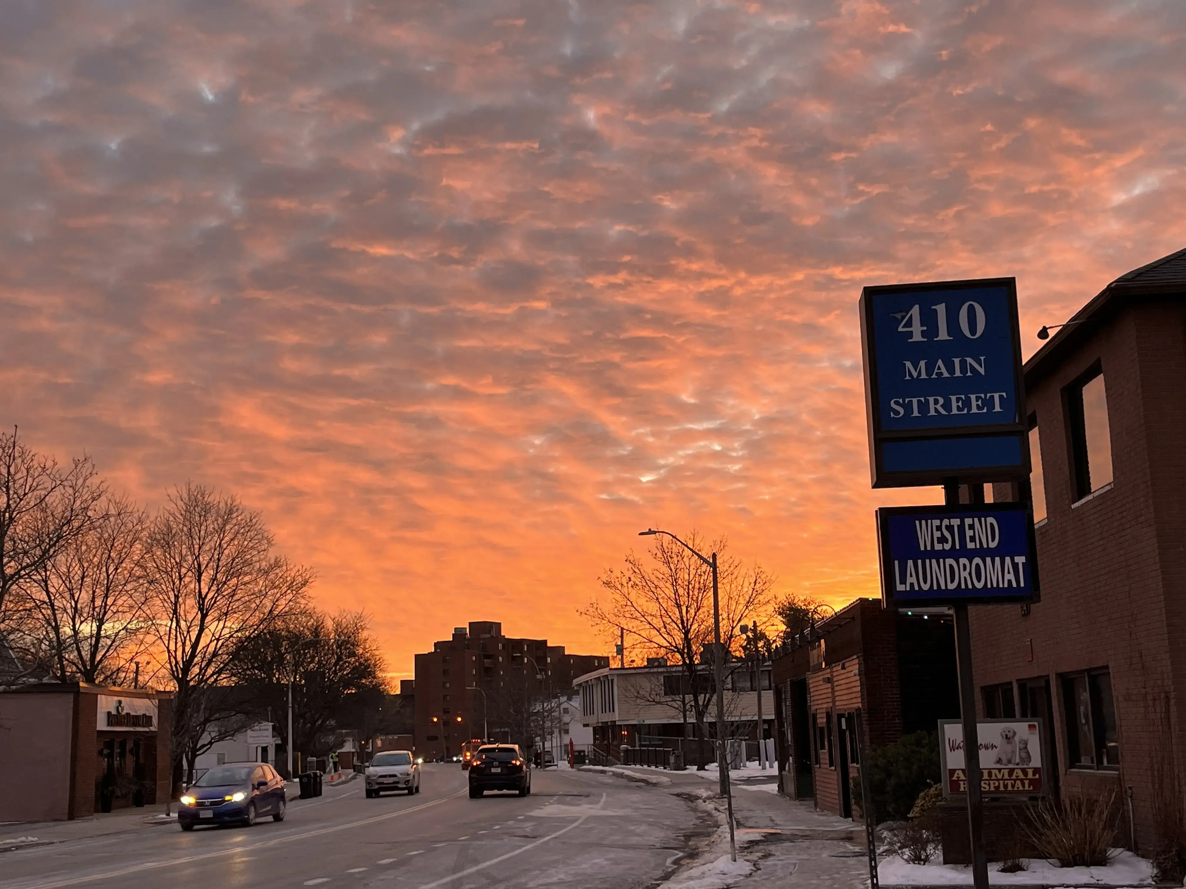 West End Laundromat thumbnail 8