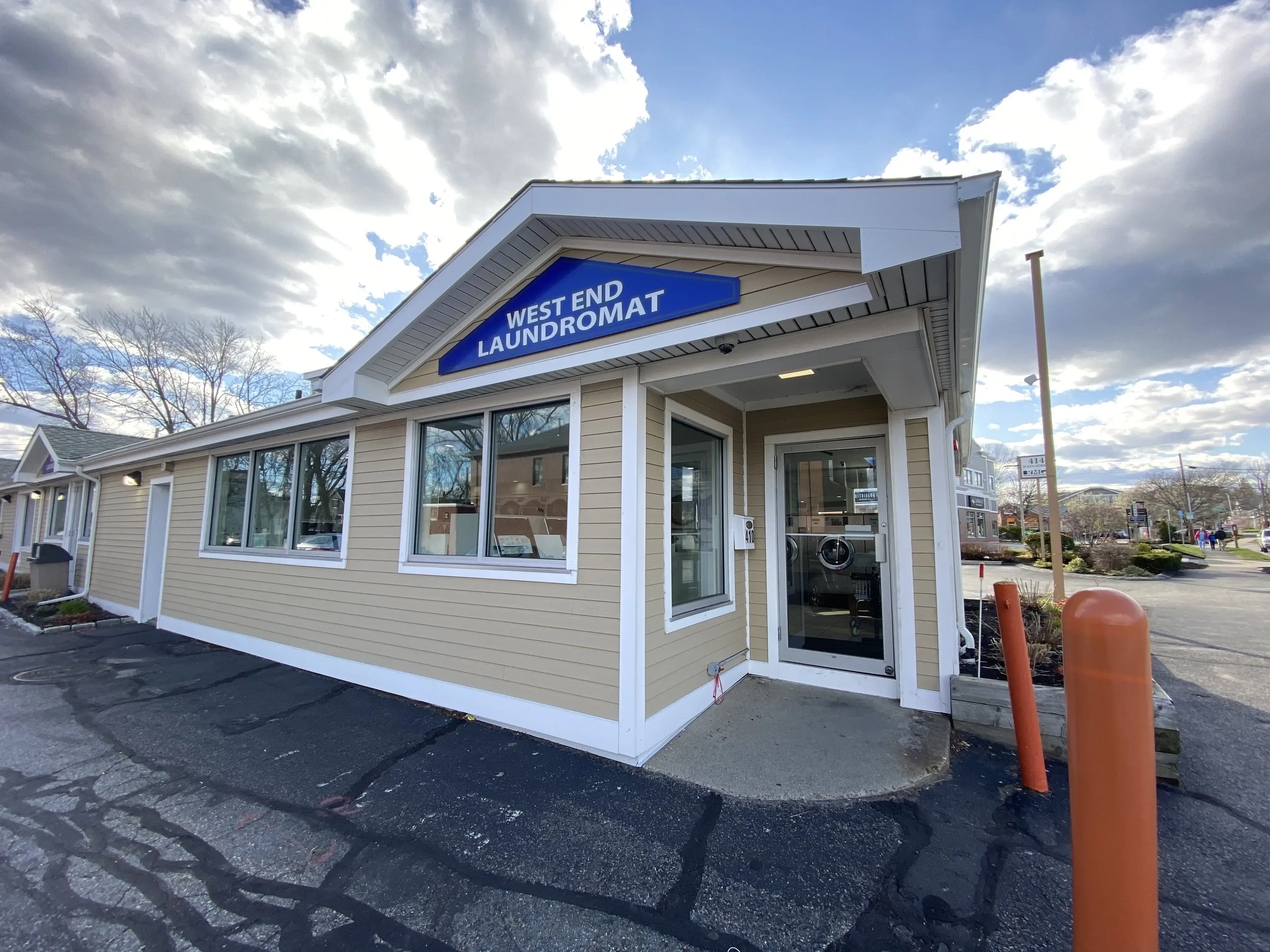 West End Laundromat location