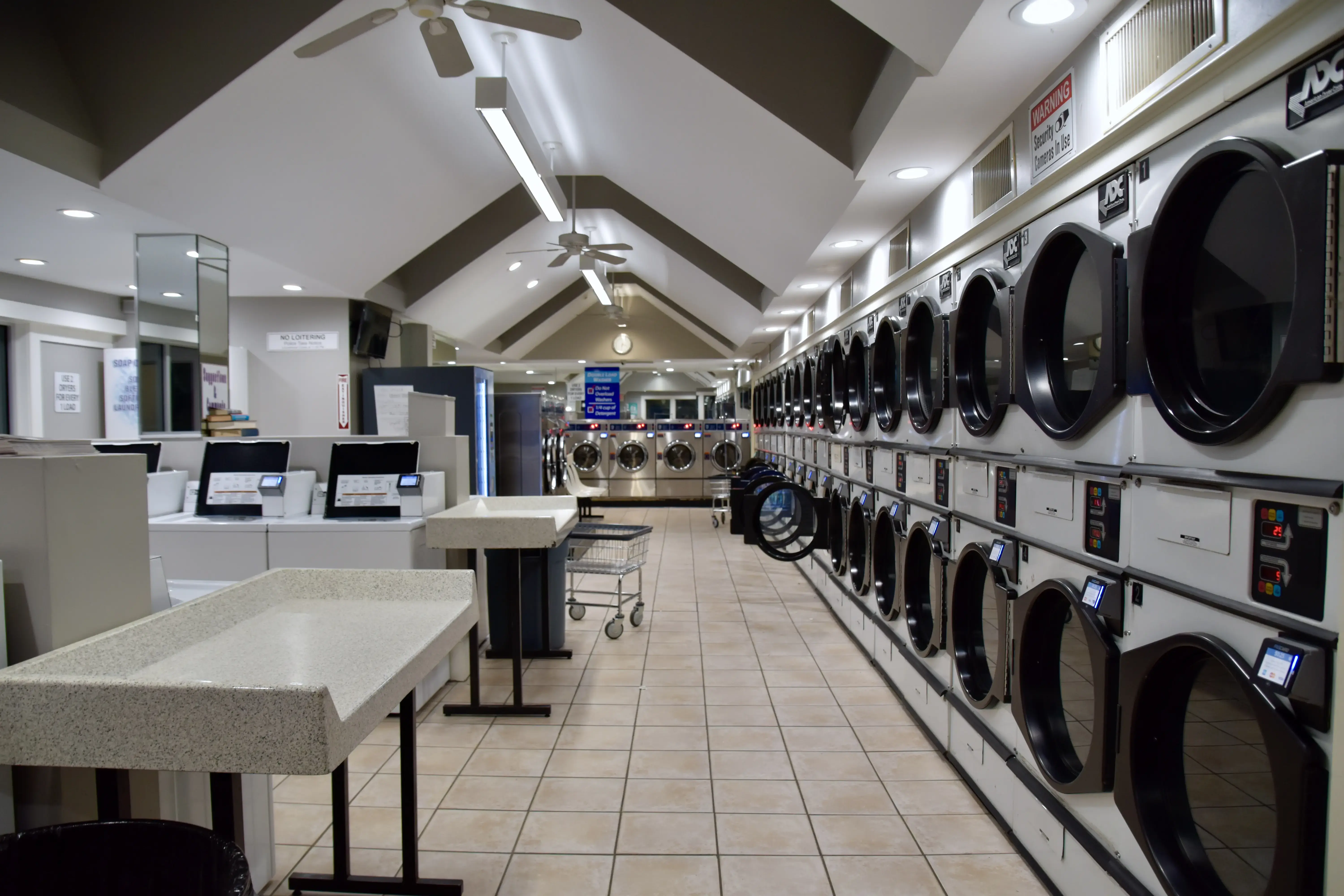 West End Laundromat thumbnail 2