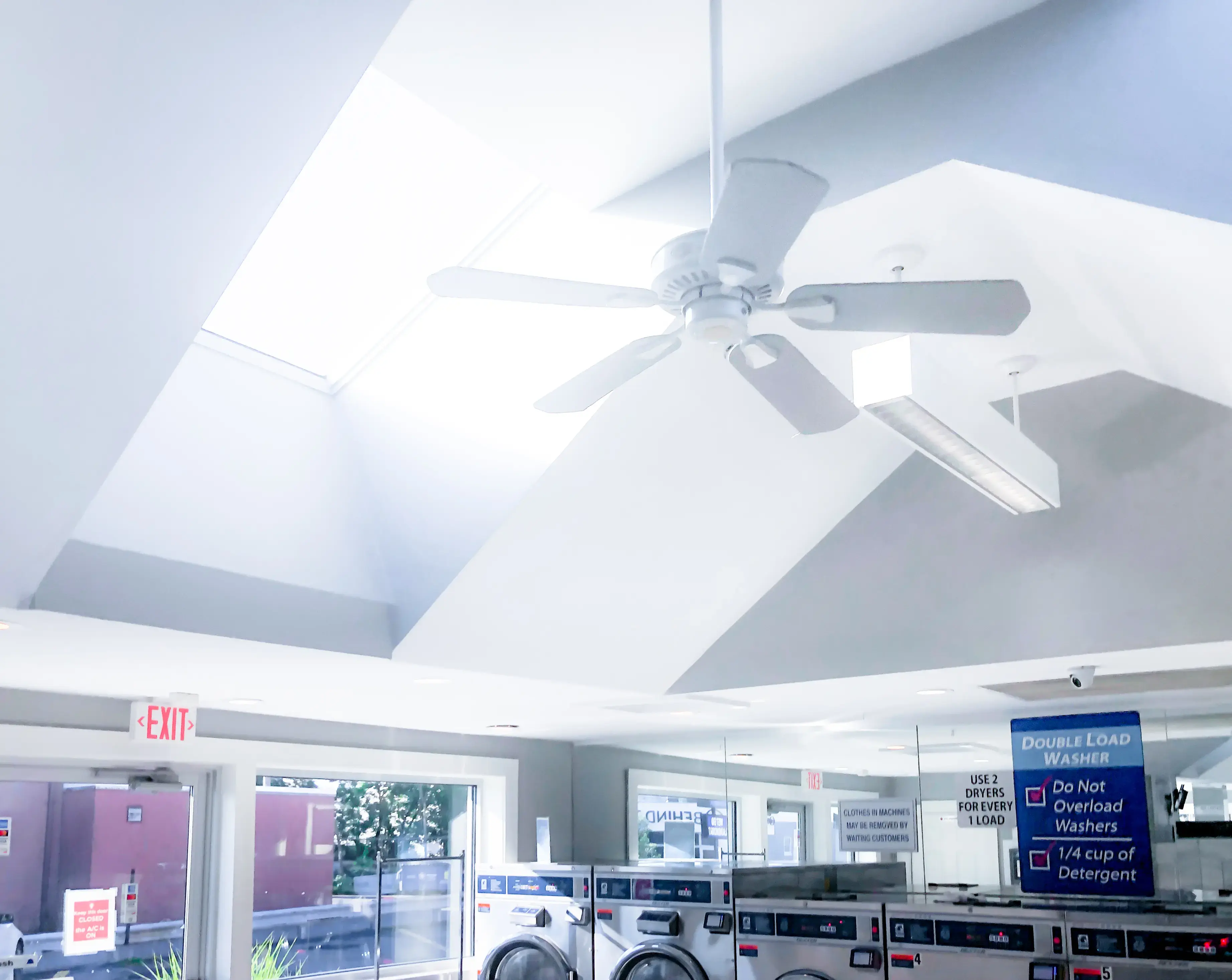 West End Laundromat - Image 12