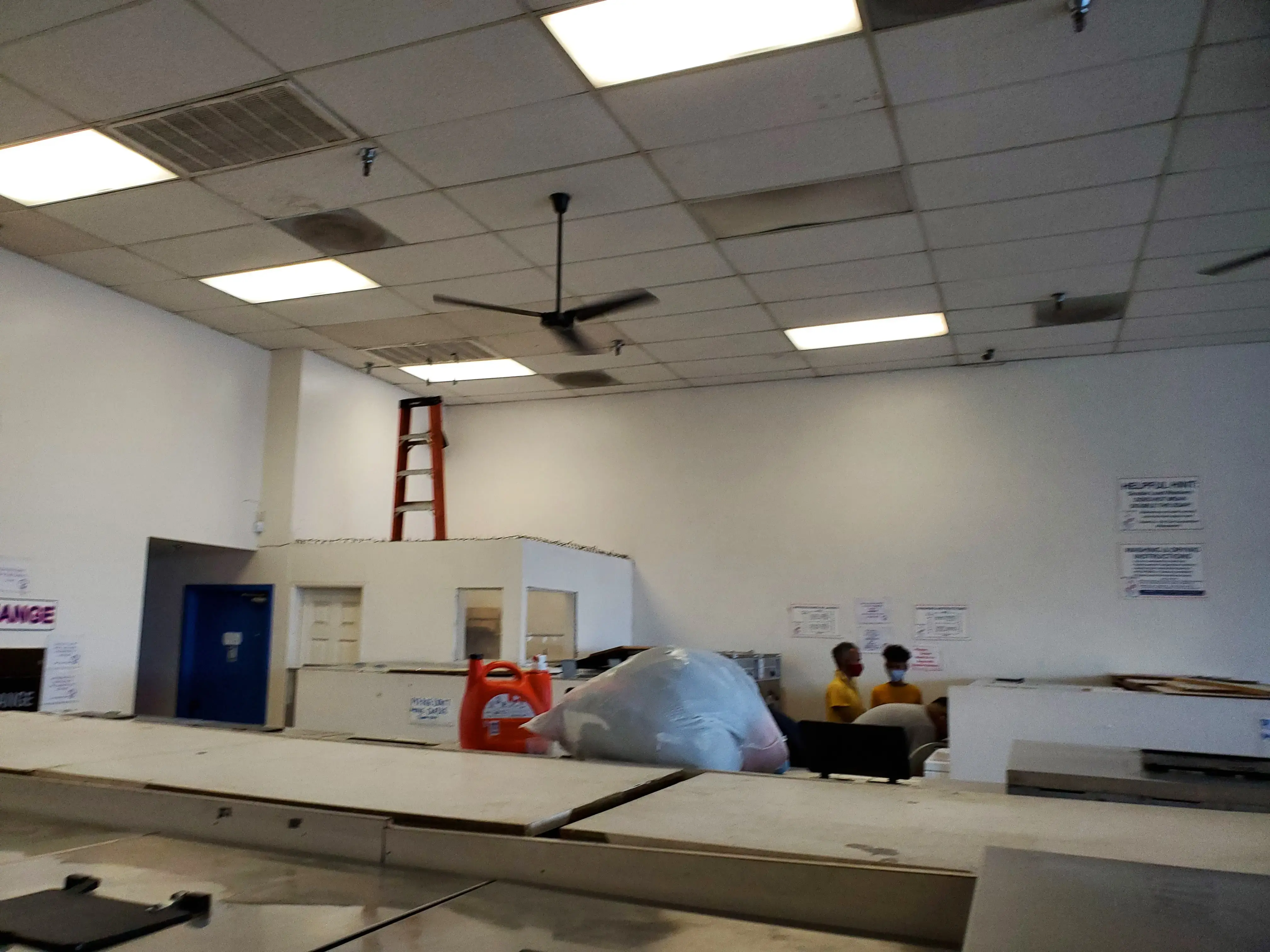 West Flamingo Fluff & Fold thumbnail 8