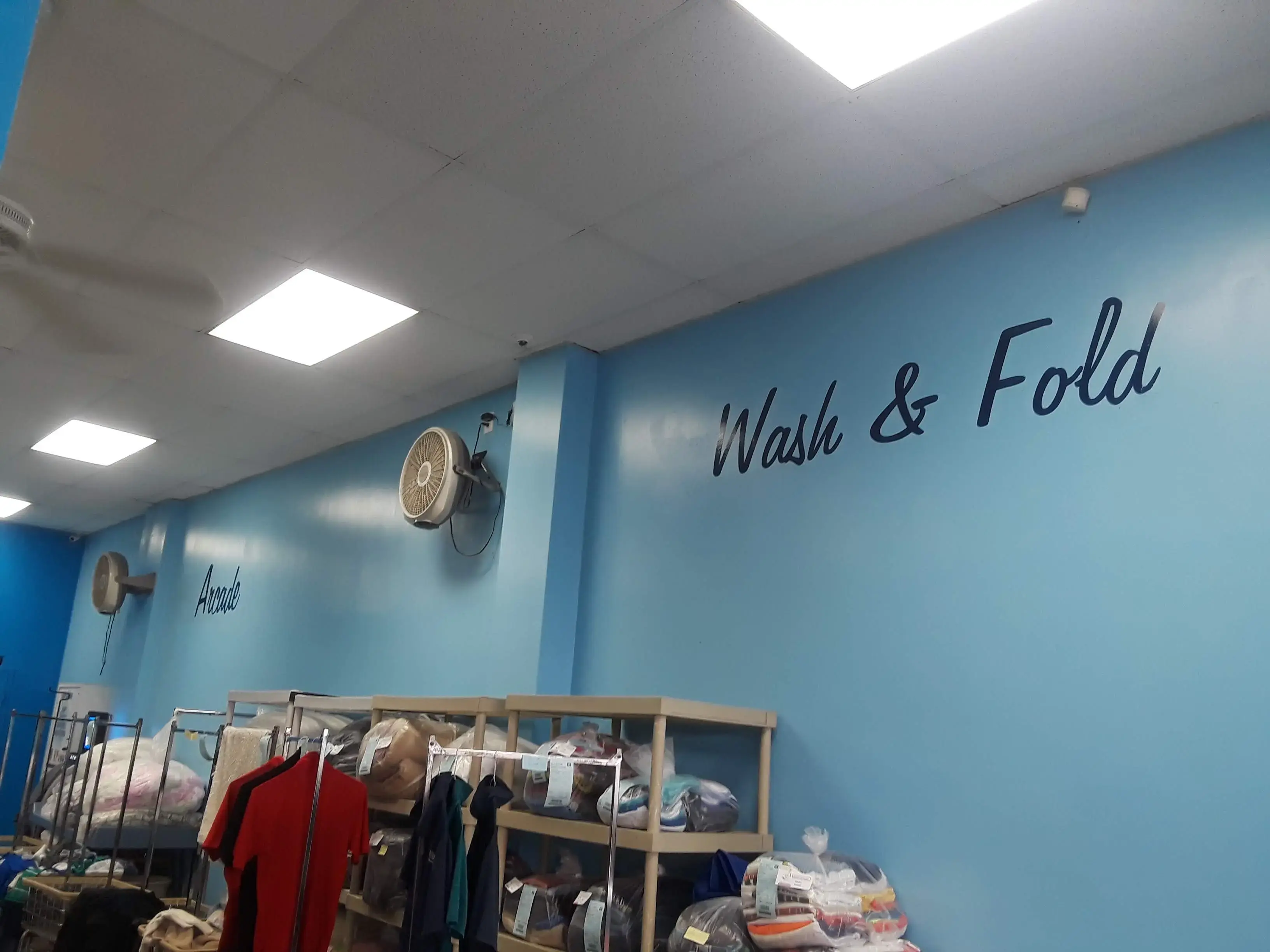 West Kendall Coin Laundry - Image 12