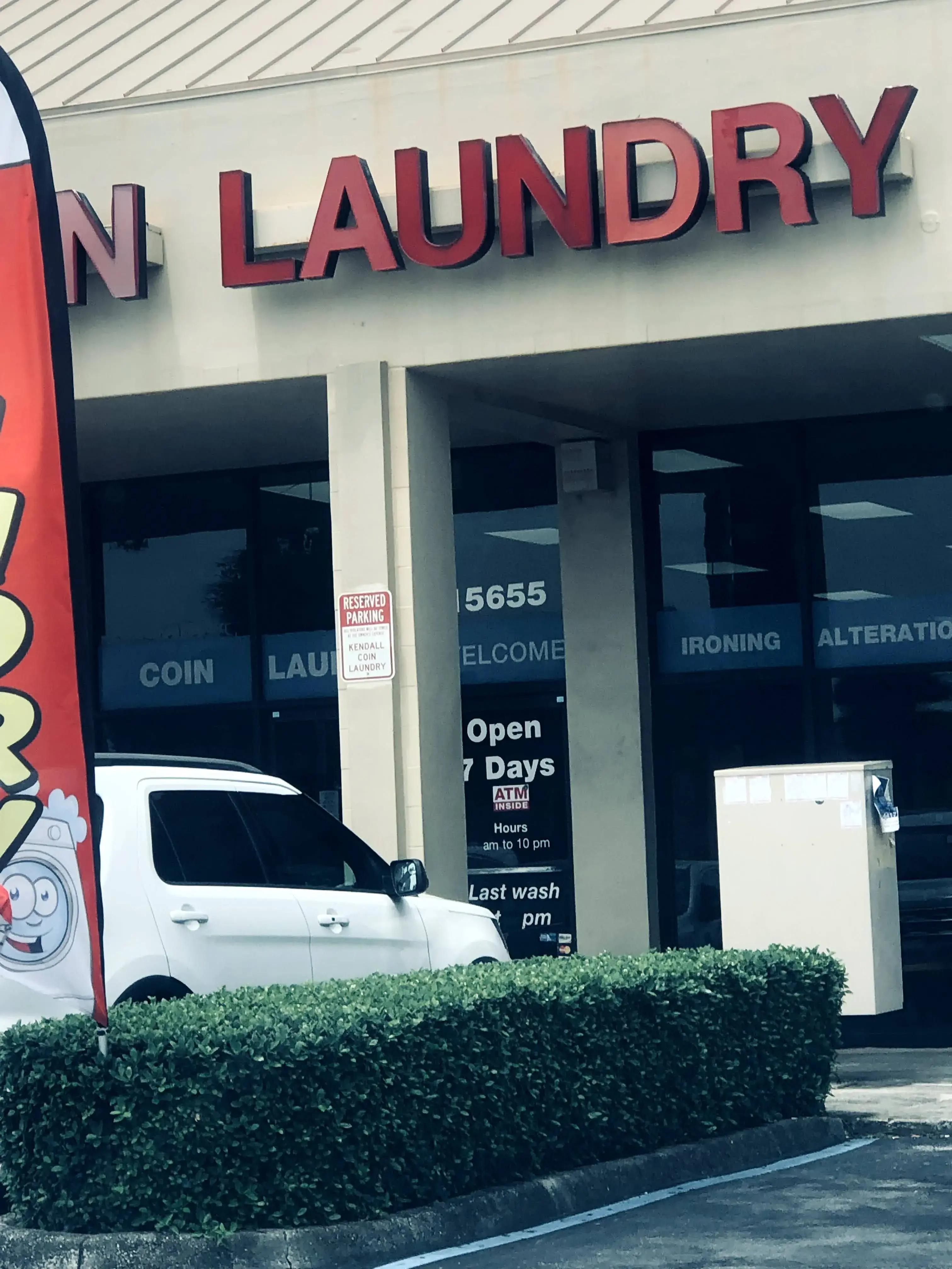 West Kendall Coin Laundry thumbnail 10
