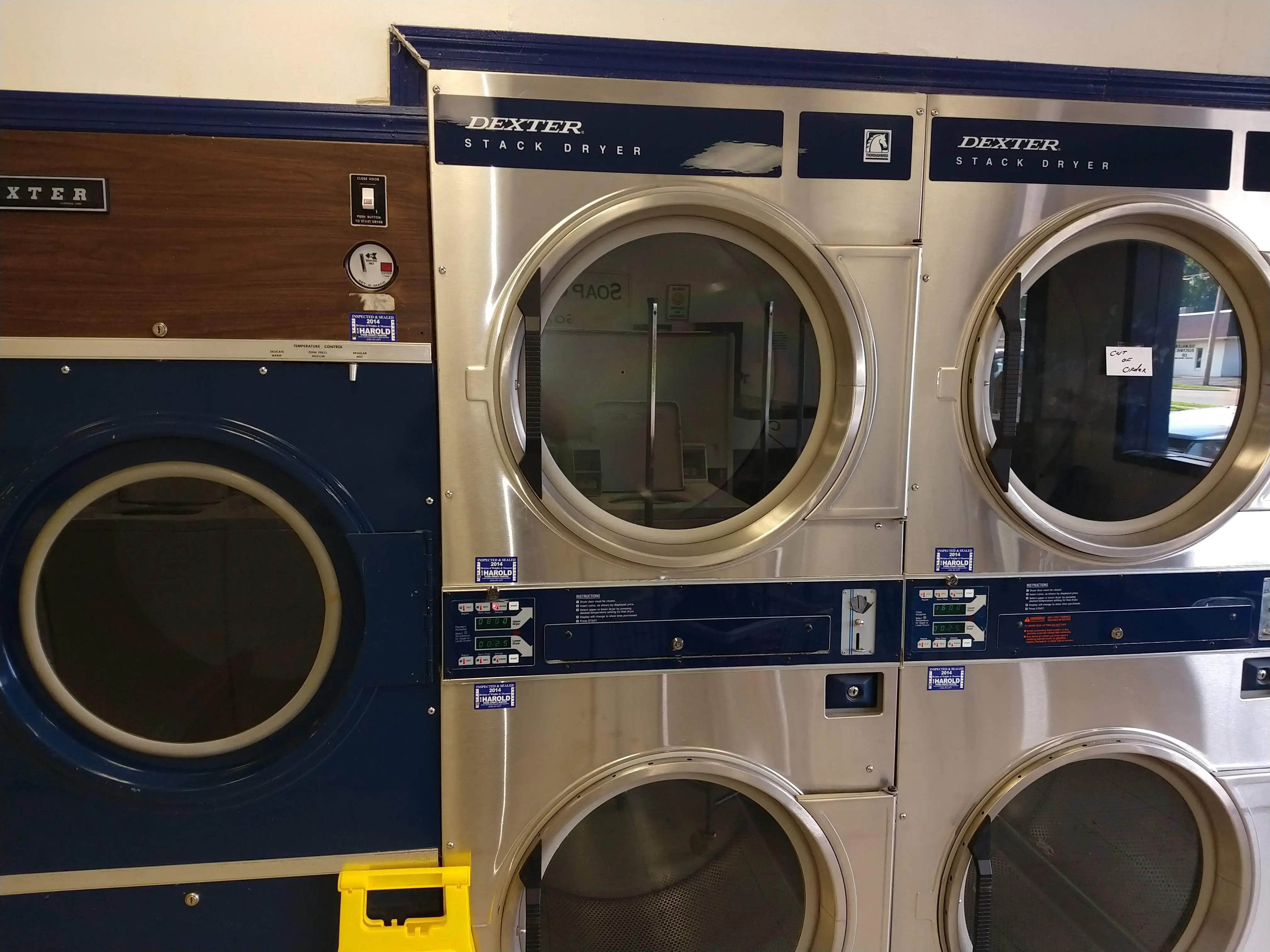 West Main Laundromat thumbnail 3