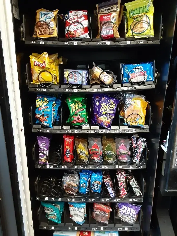 West Main Washateria thumbnail 8