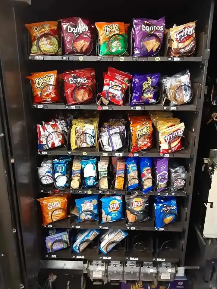 West Main Washateria thumbnail 6