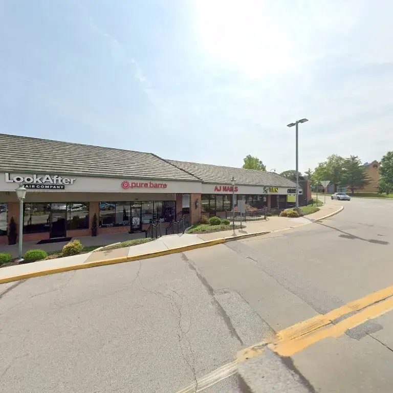 West Oak Cleaners thumbnail 6