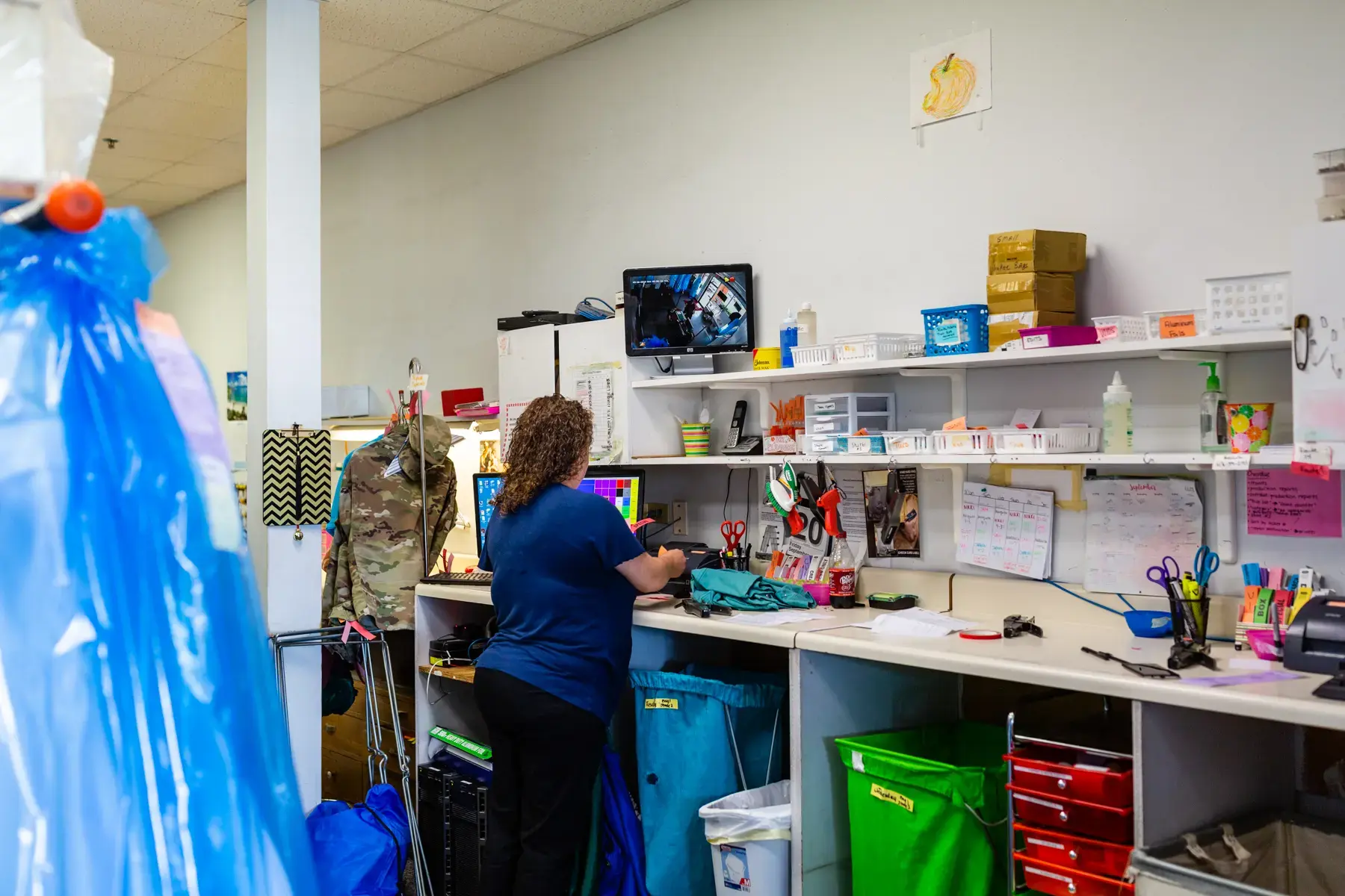 West Oak Cleaners (Creve Coeur) thumbnail 5