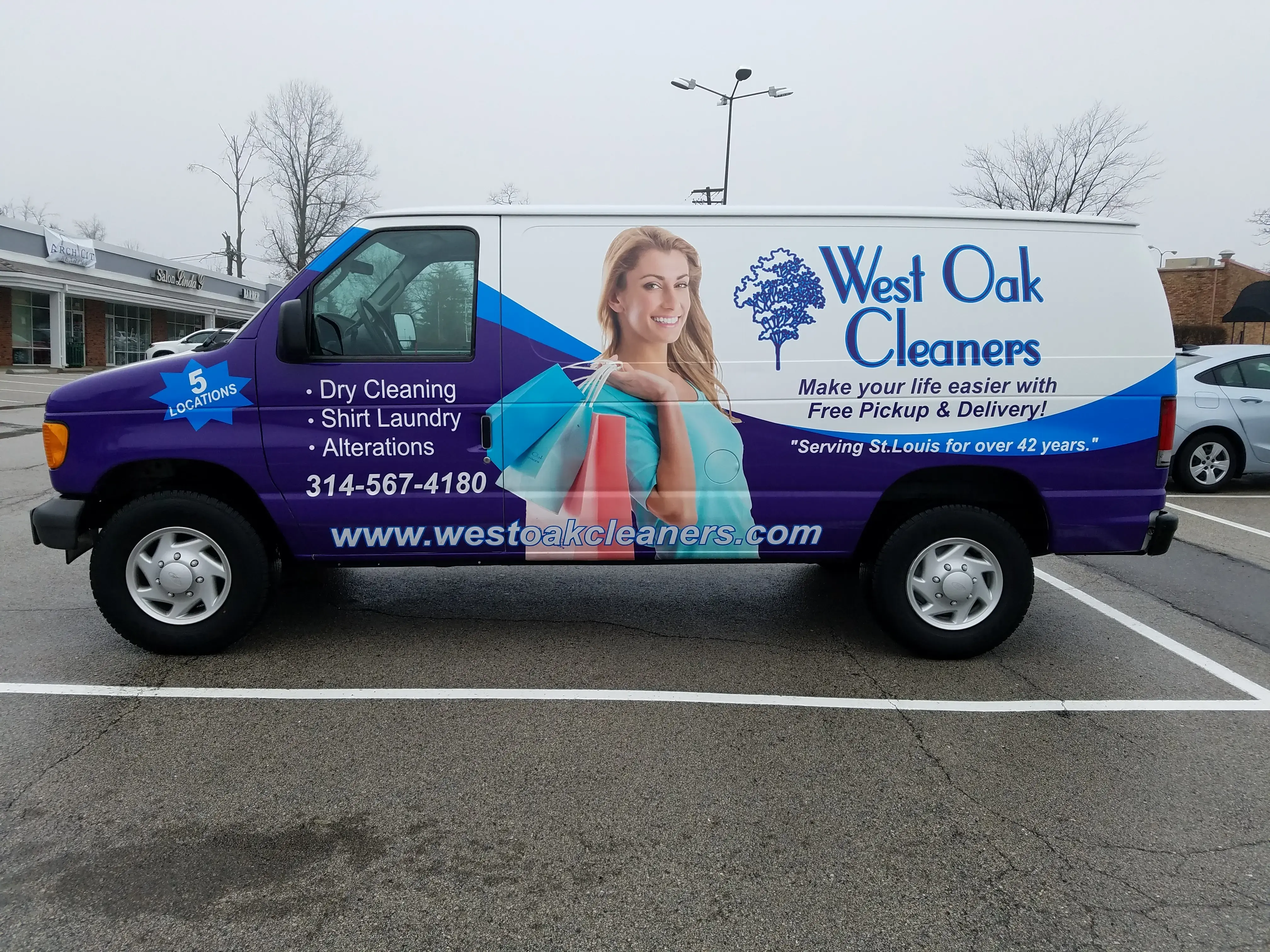 West Oak Cleaners (Creve Coeur) thumbnail 7