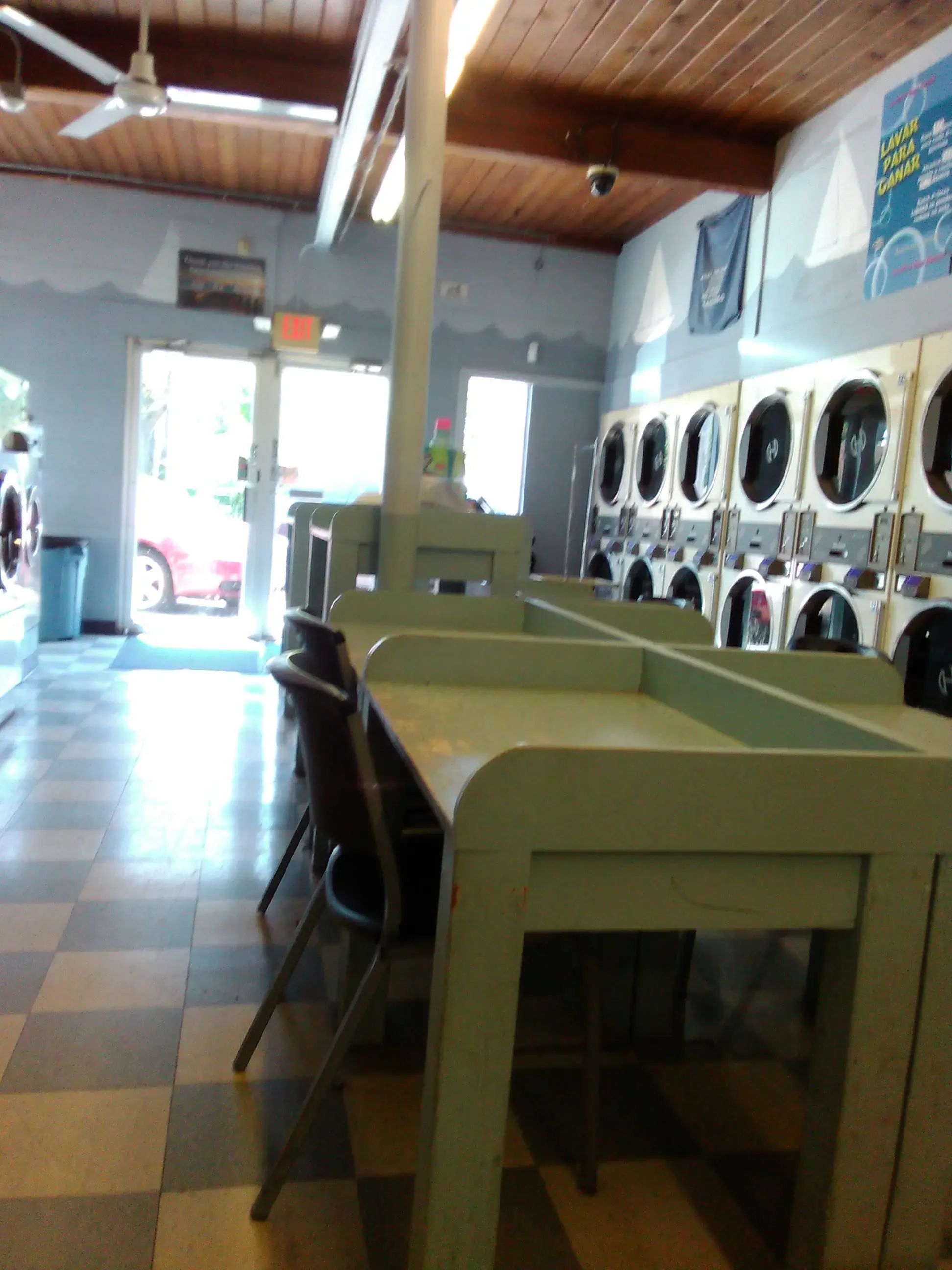 West Pier Laundry - Image 6