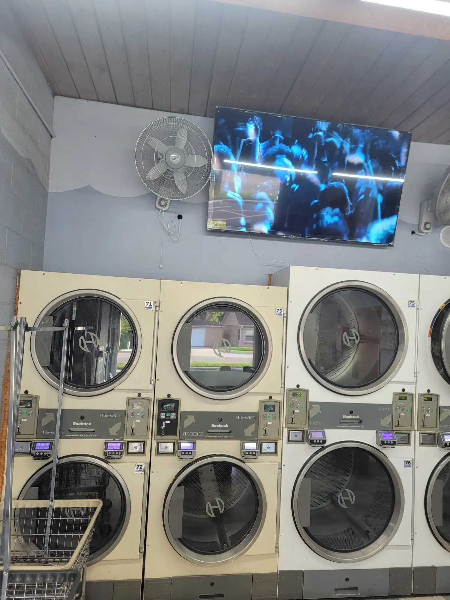 West Pier Laundry - Image 7