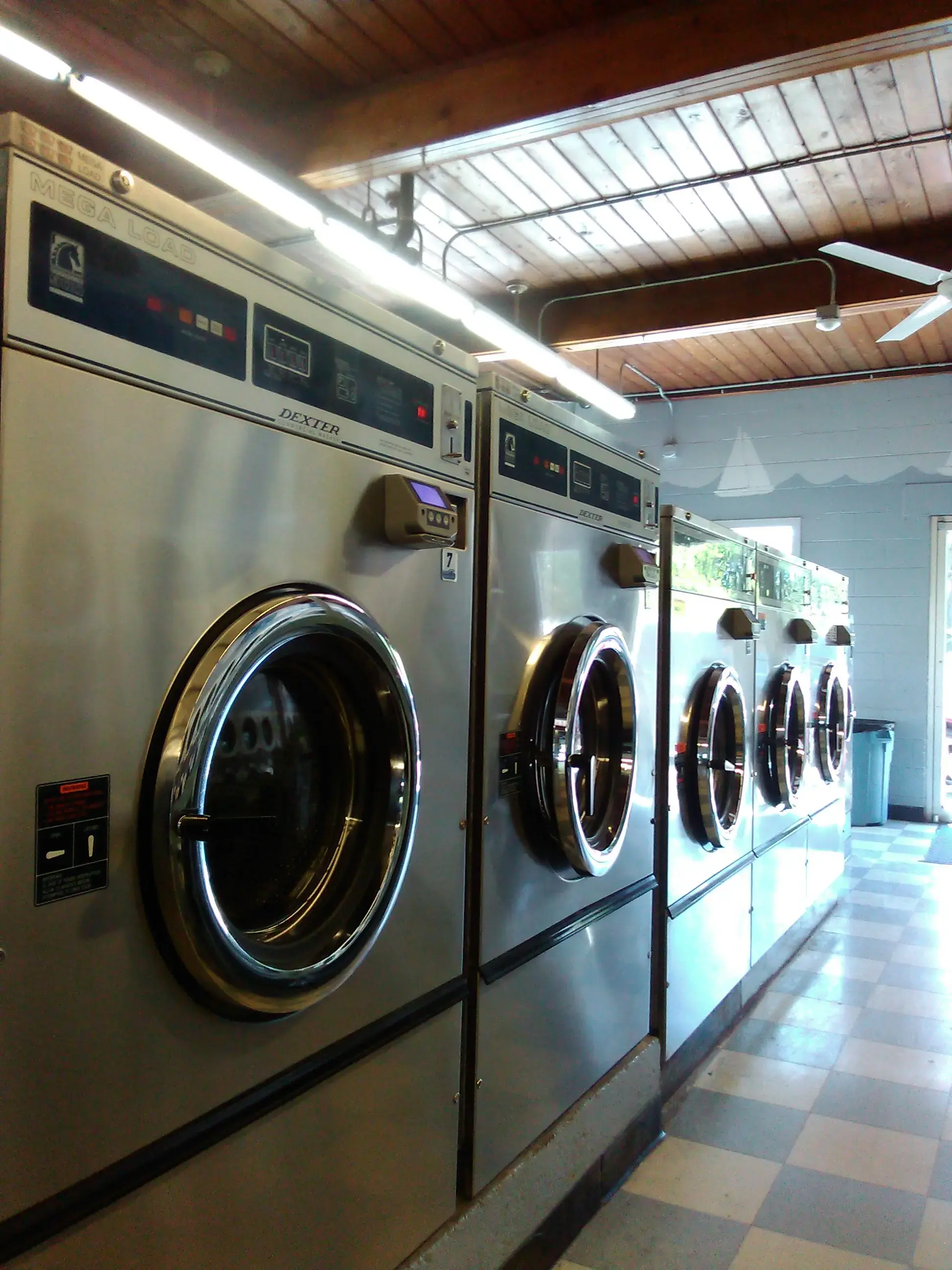 West Pier Laundry - Image 18