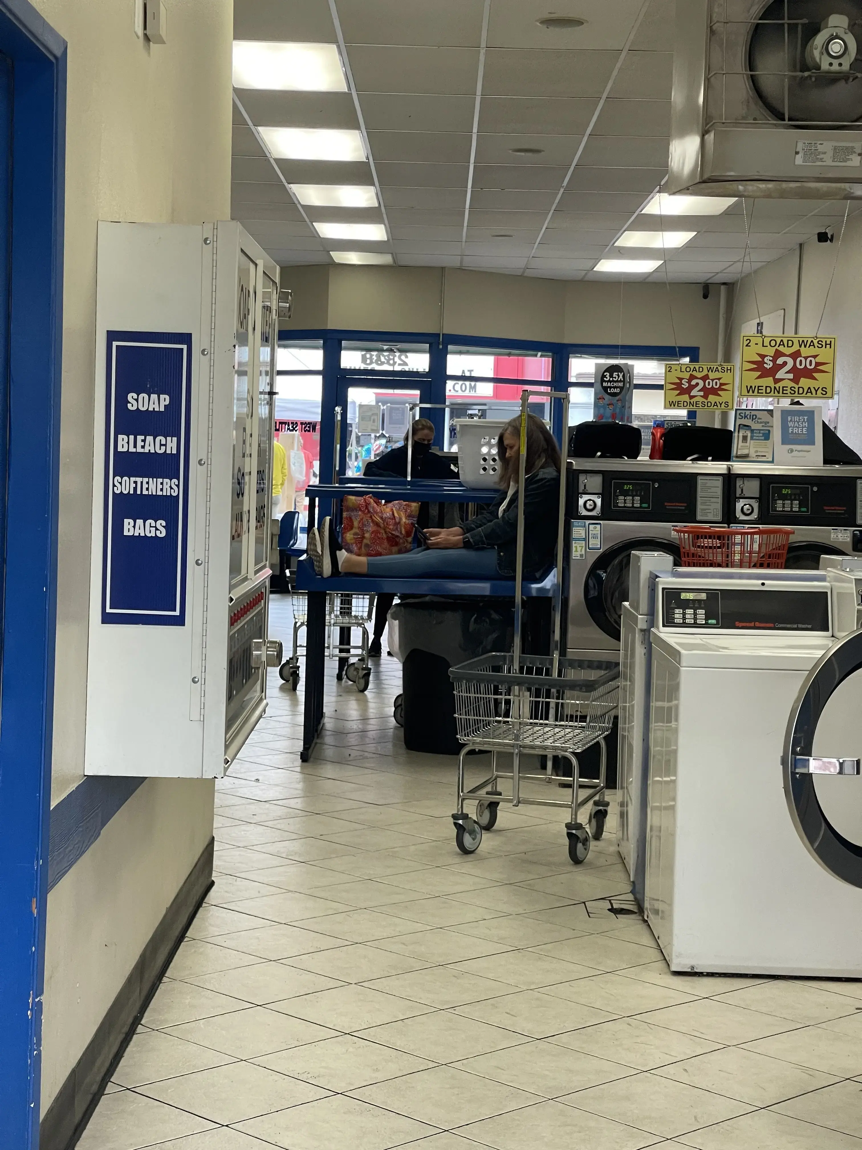 West Seattle Laundry - Image 6