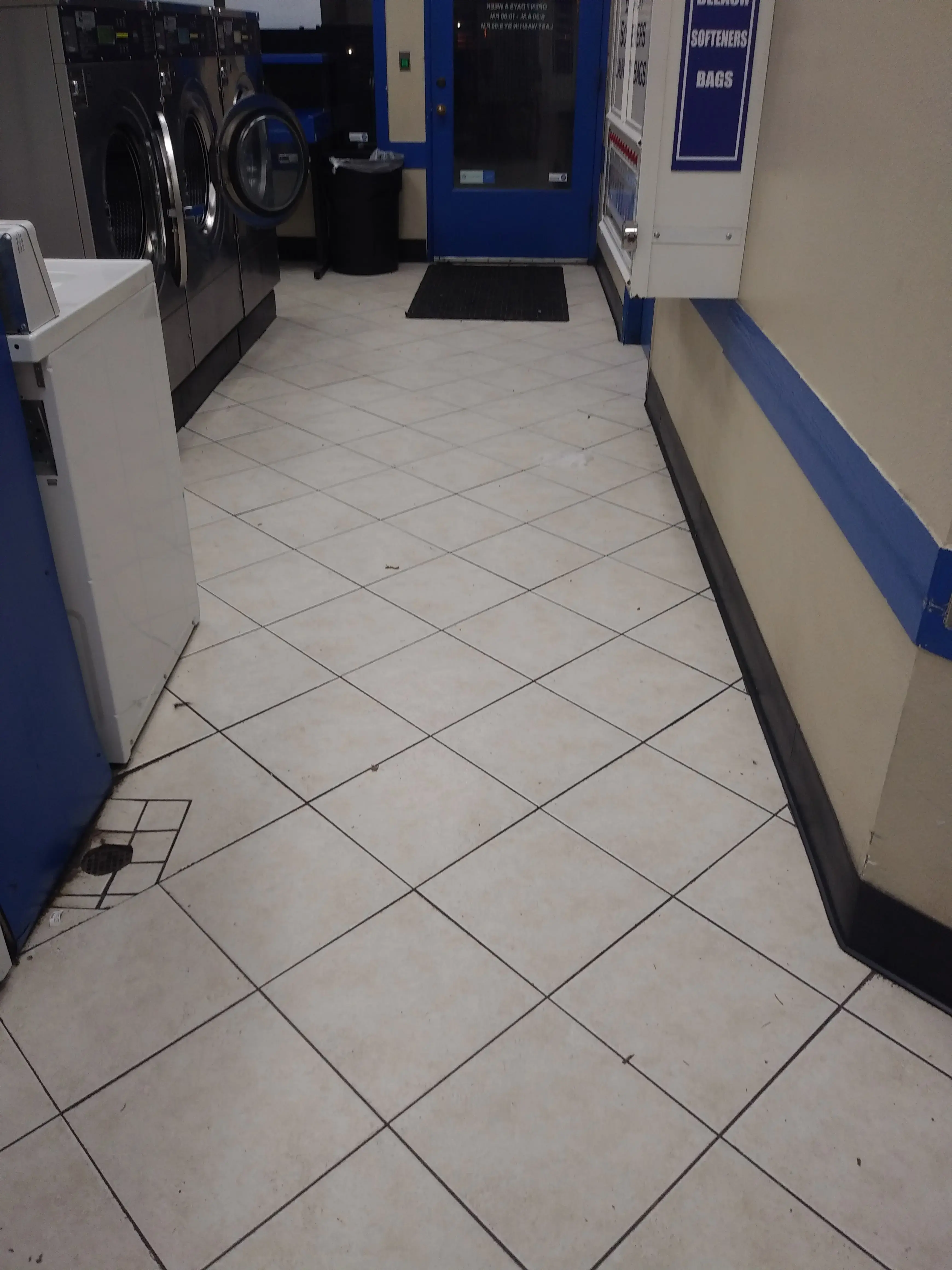 West Seattle Laundry - Image 9