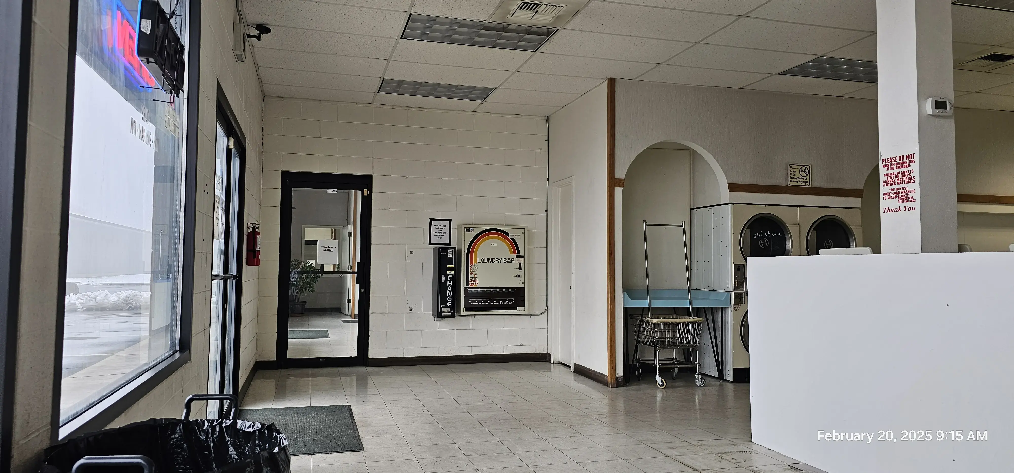 West Valley Dry Cleaners & Laundromat - Image 3