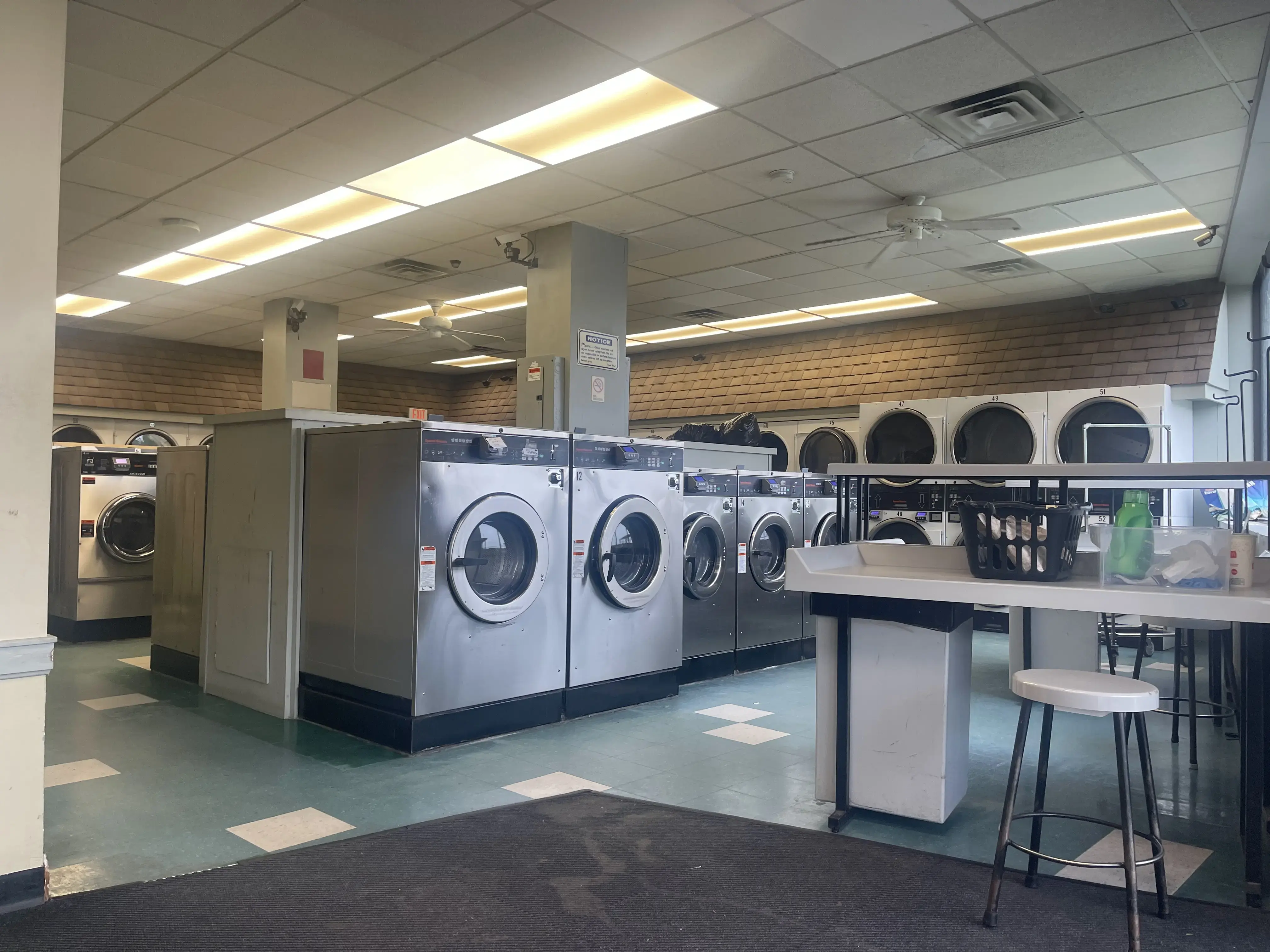 Westboro Laundromat thumbnail 2