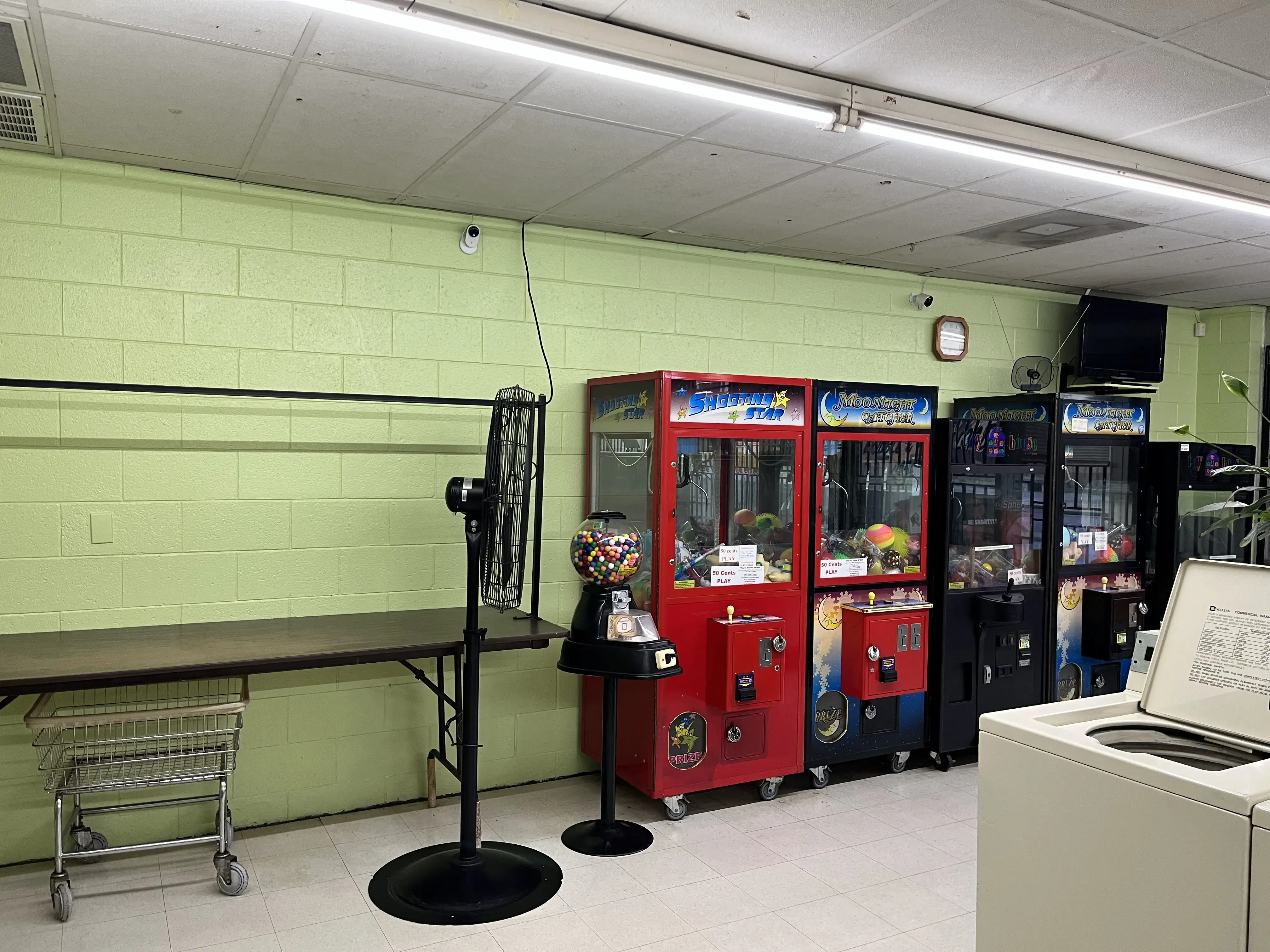 Western Hills Laundry - Image 6